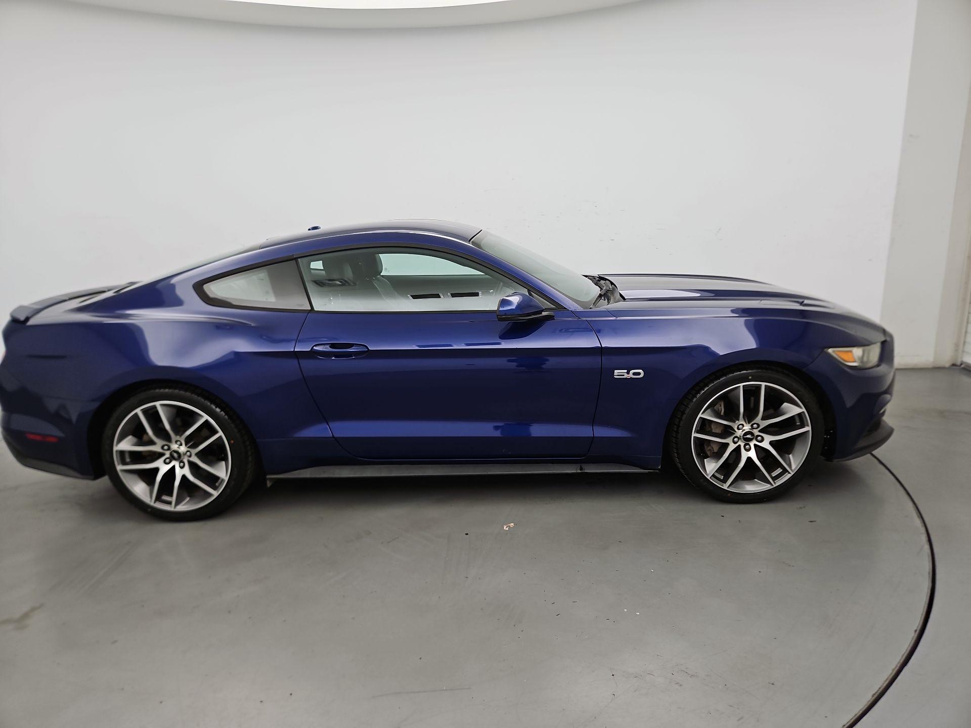 Thumbnail: 2016 Ford Mustang - 4