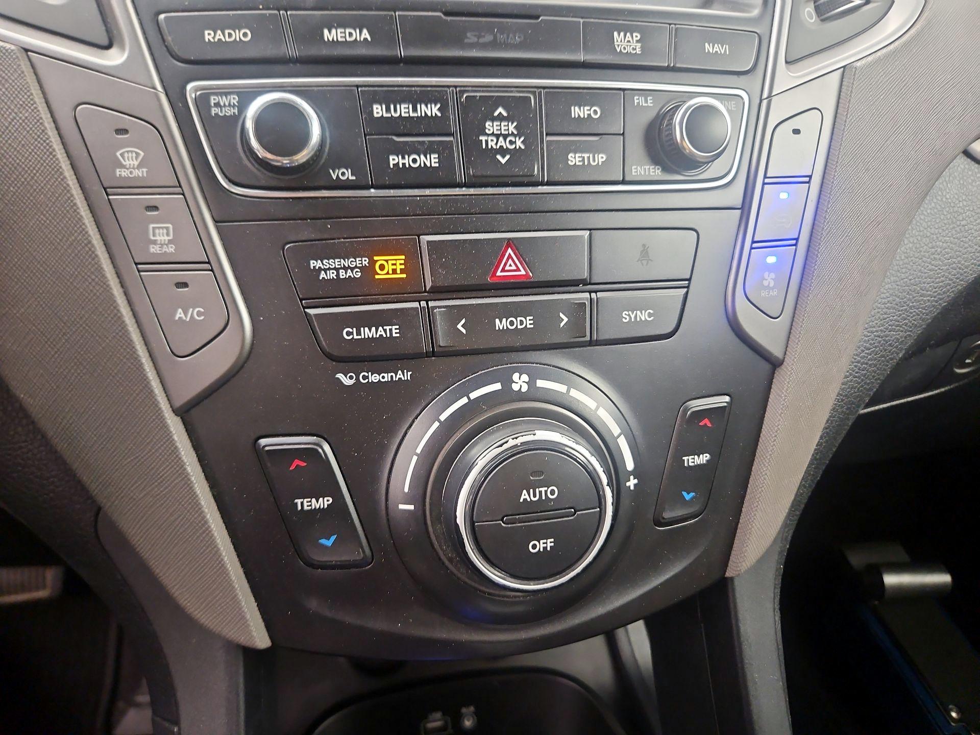 Thumbnail: 2017 Hyundai Santa Fe - 16