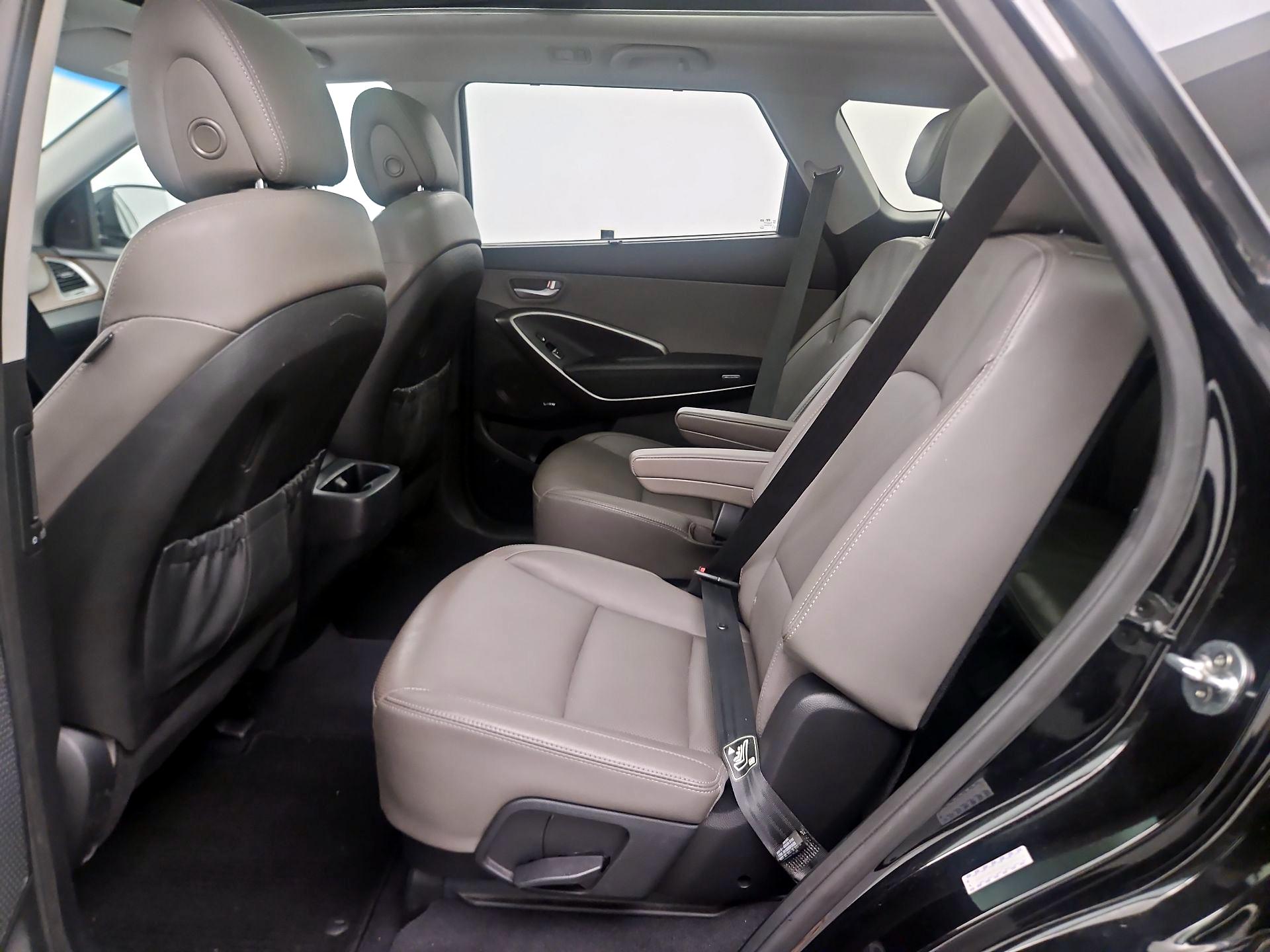 Thumbnail: 2017 Hyundai Santa Fe - 20