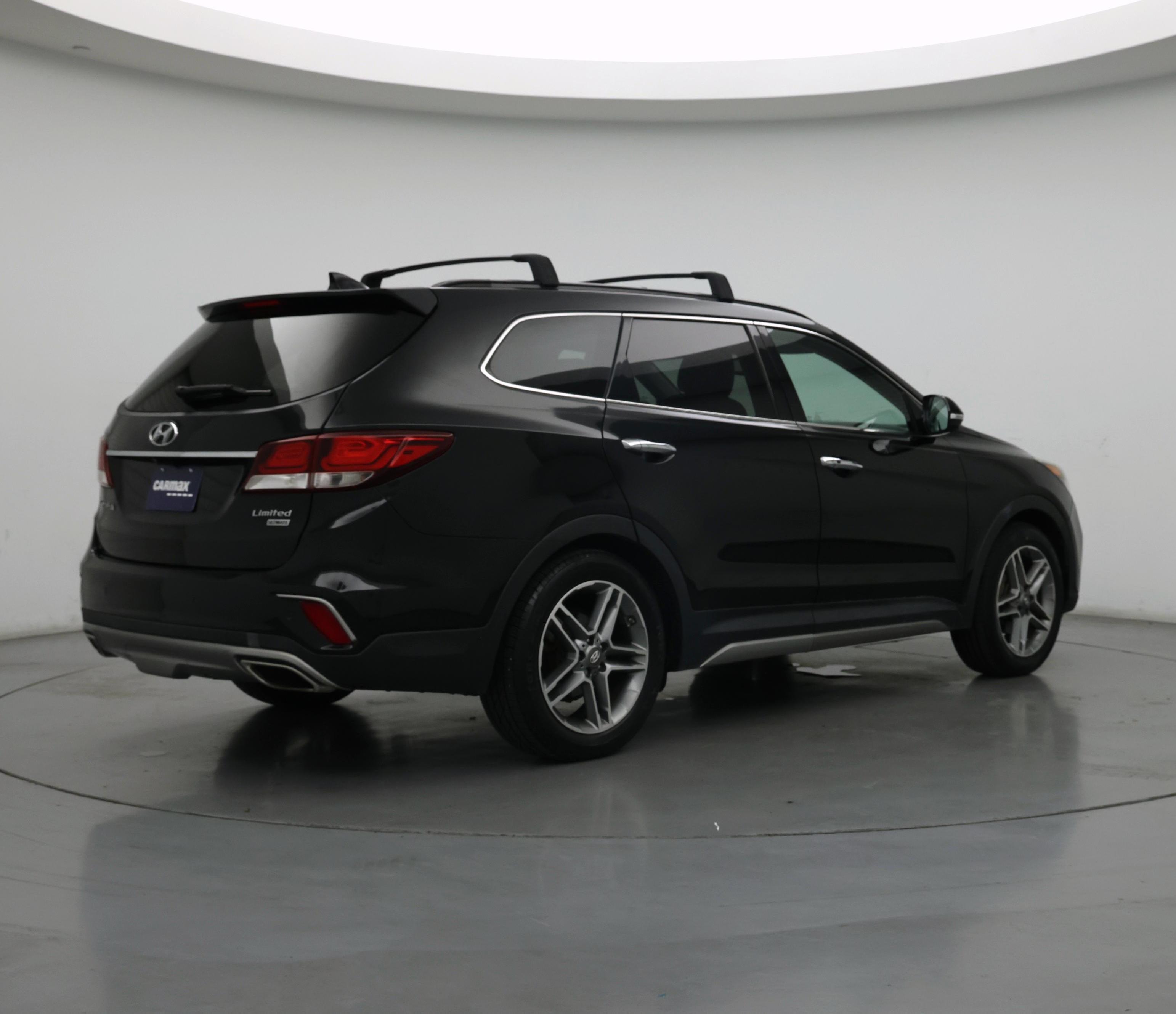 Thumbnail: 2017 Hyundai Santa Fe - 8
