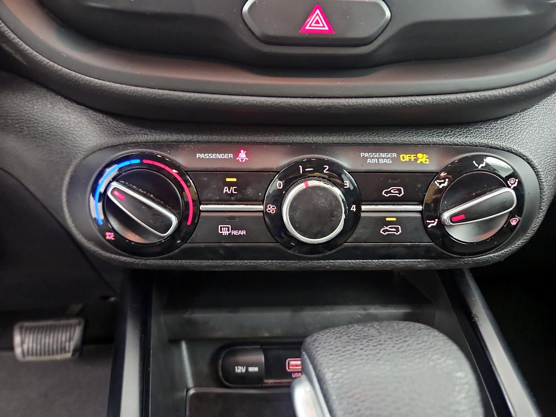 Thumbnail: 2021 Kia Soul - 14
