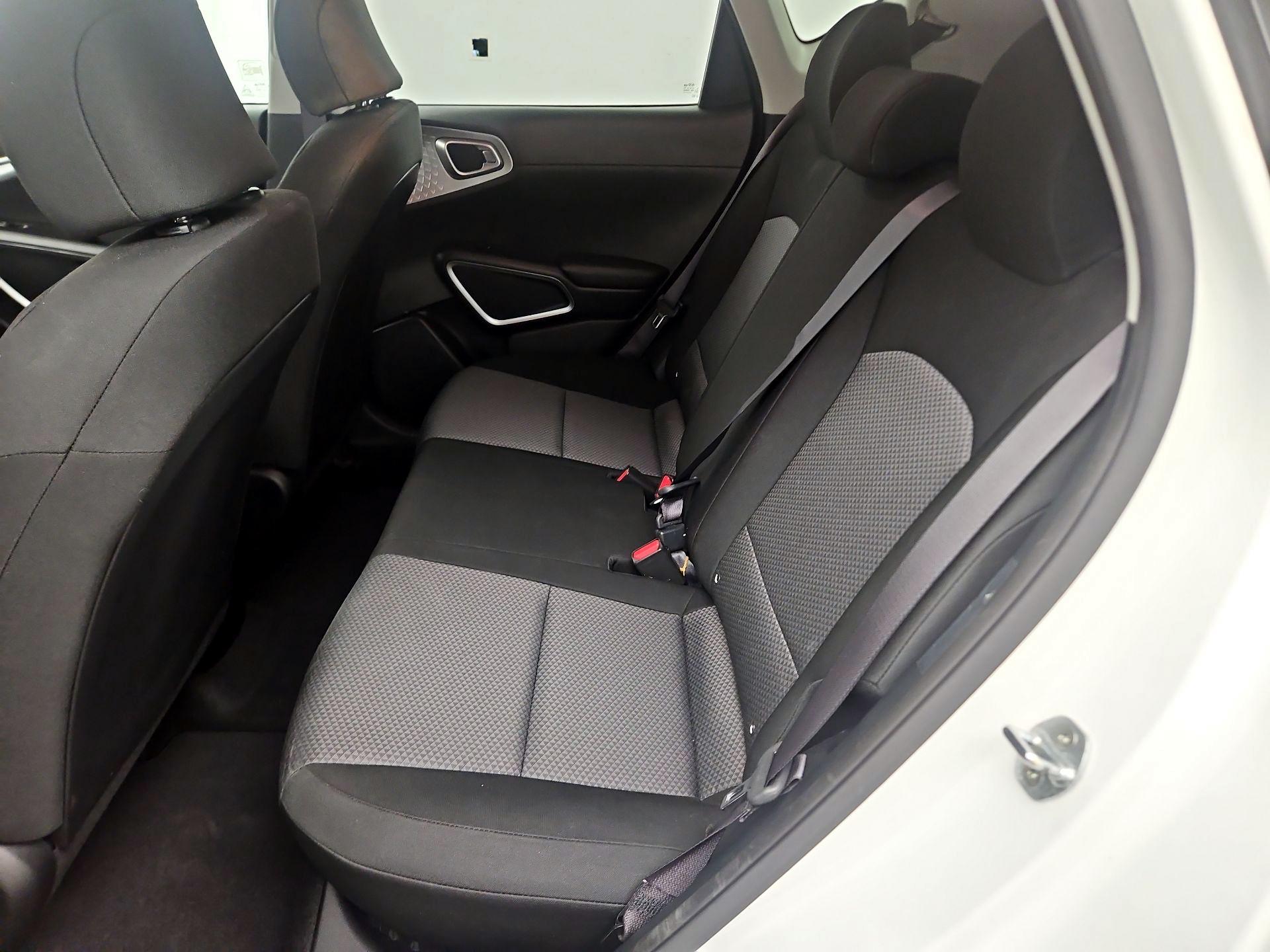 Thumbnail: 2021 Kia Soul - 17