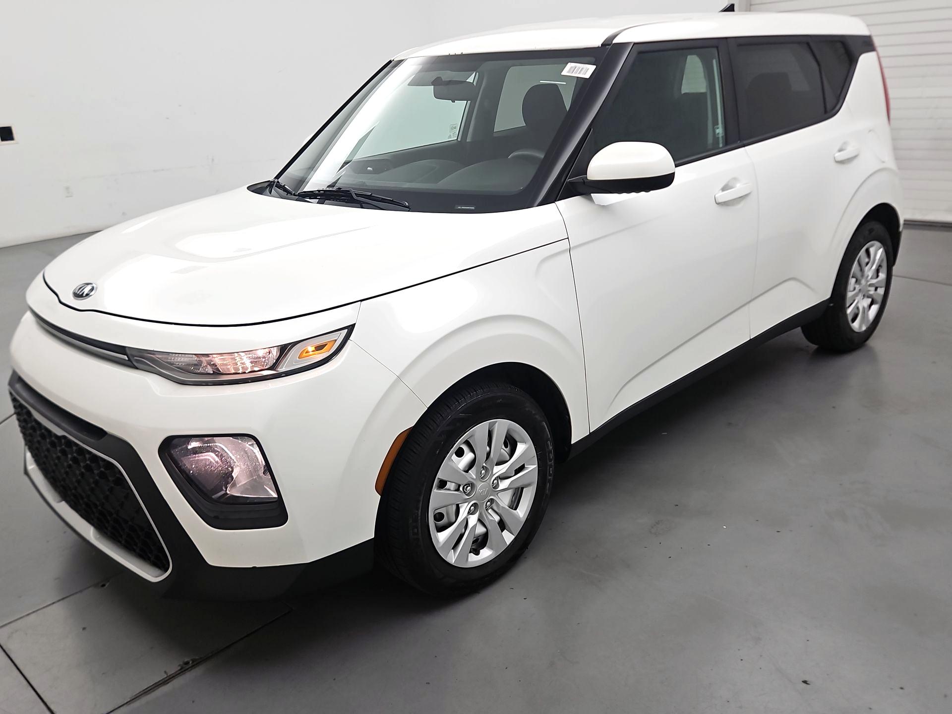 Thumbnail: 2021 Kia Soul - 3
