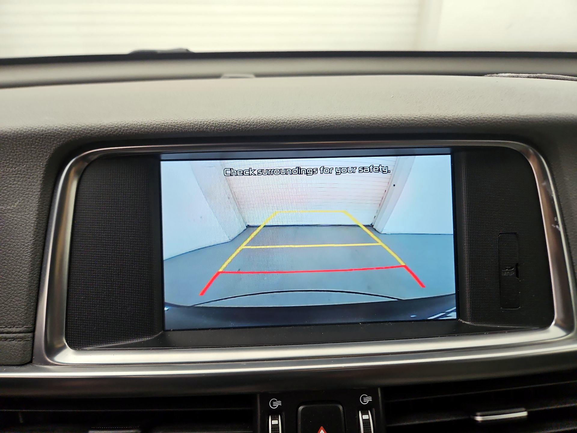 Thumbnail: 2016 Kia Optima - 12