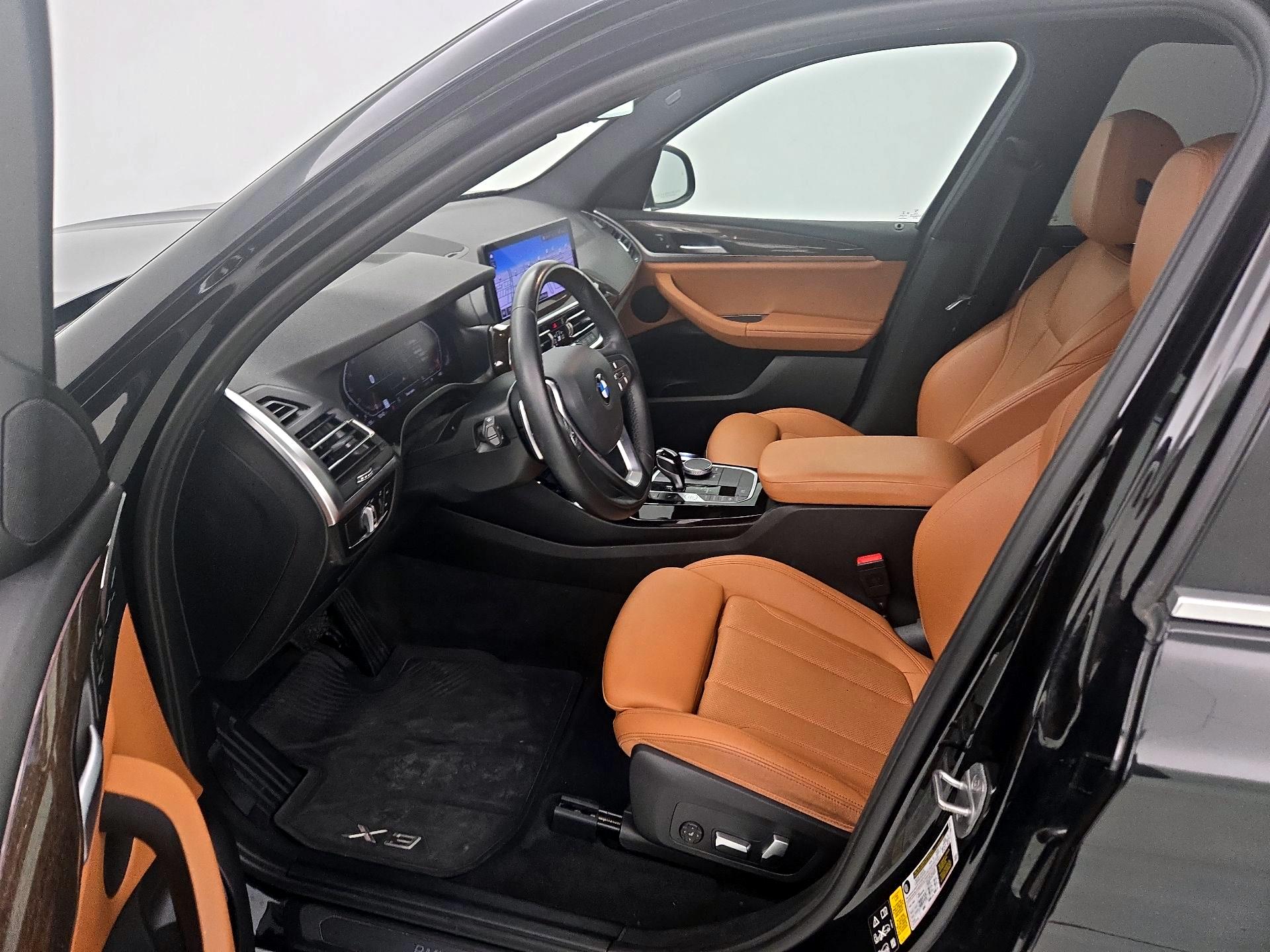 Thumbnail: 2022 BMW X3 - 11