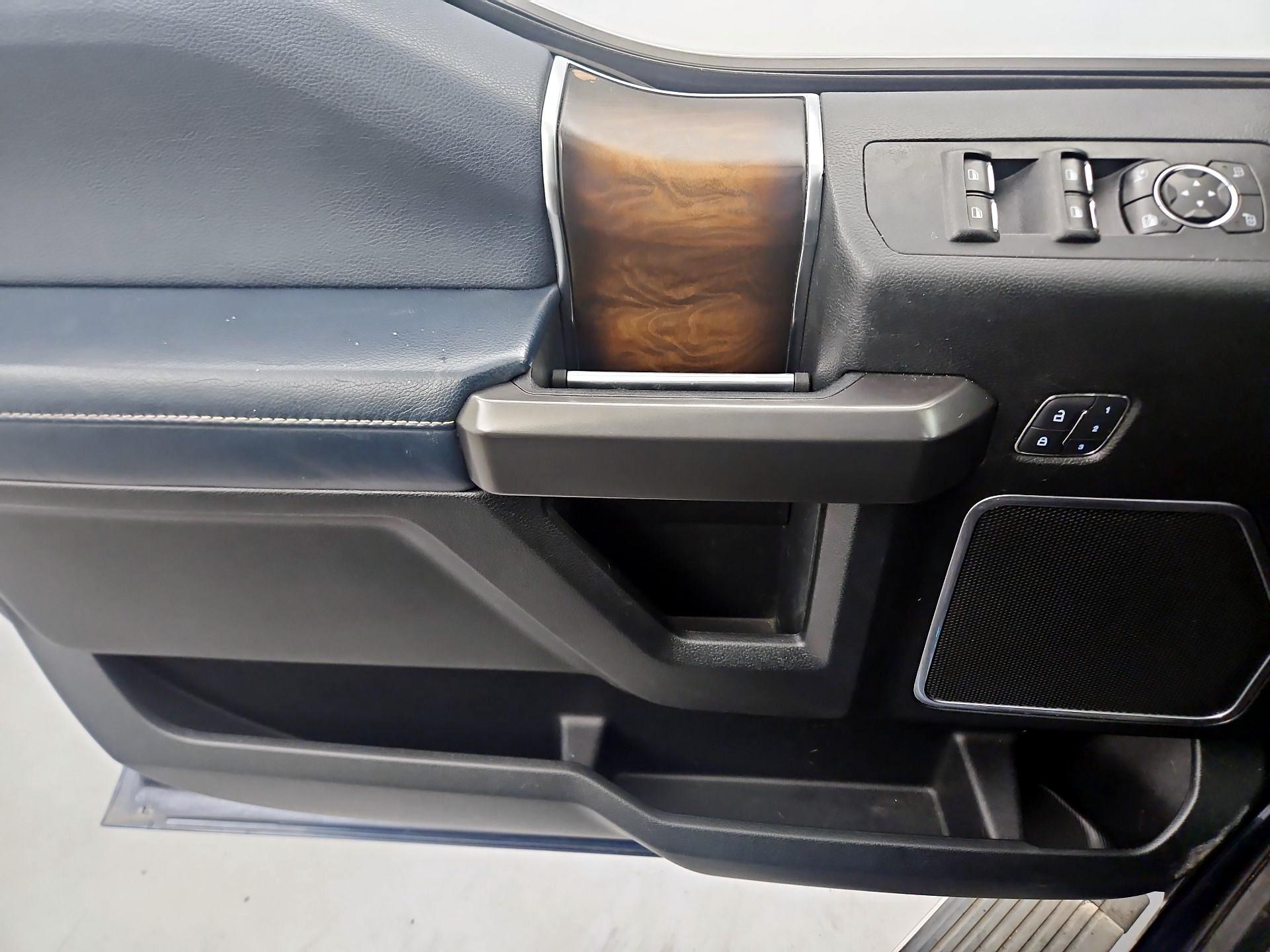 Thumbnail: 2018 Ford F-150 - 10