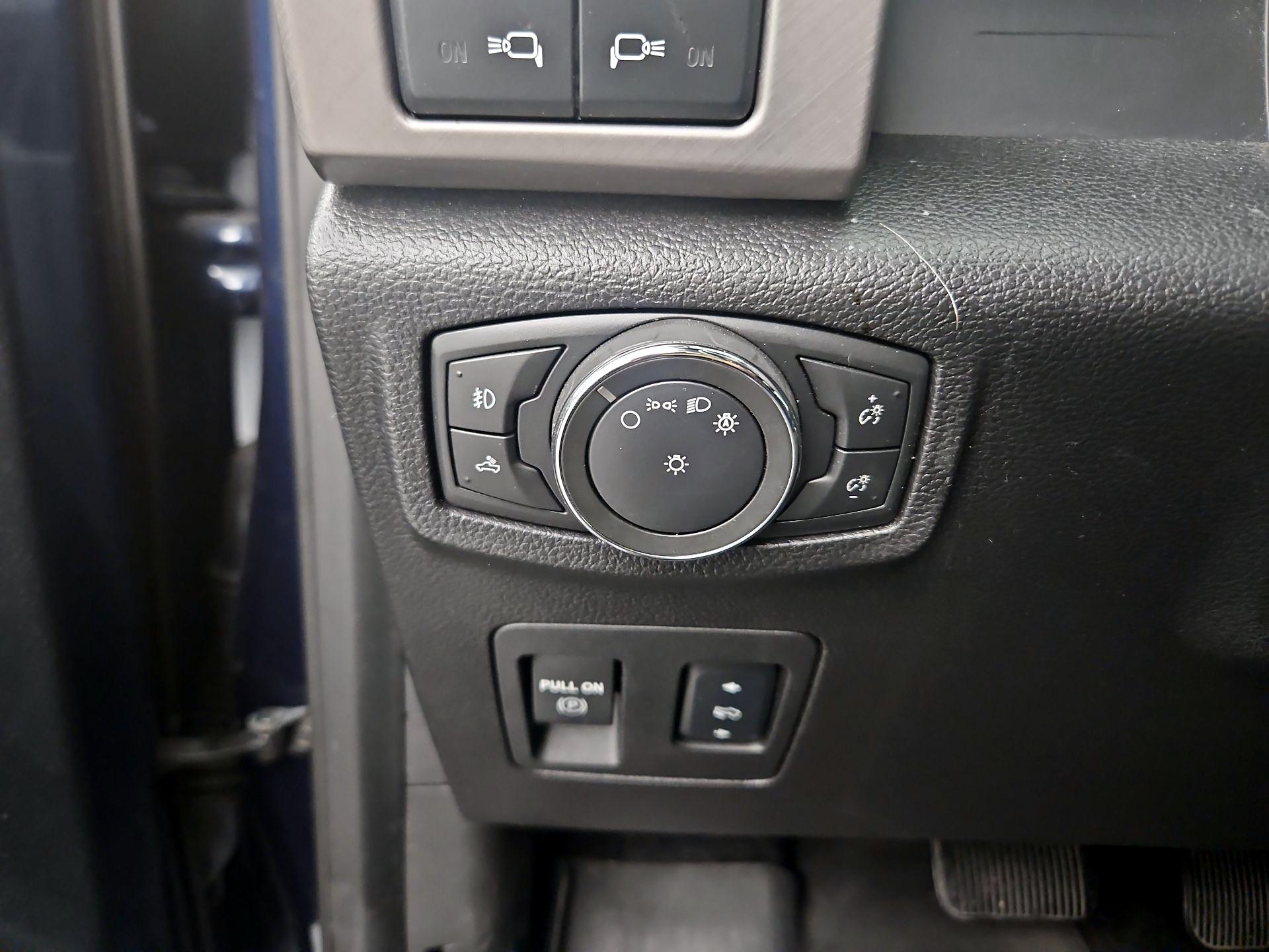 Thumbnail: 2018 Ford F-150 - 11