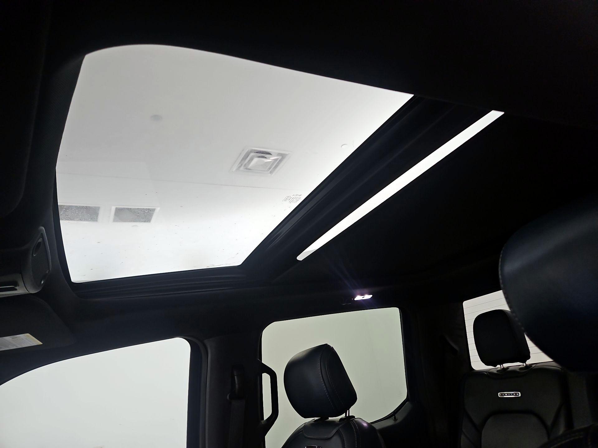 Thumbnail: 2018 Ford F-150 - 16