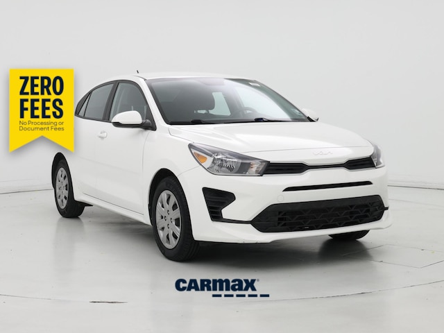 White 2022 Kia Rio Sedan Front-Wheel Drive Automatic
