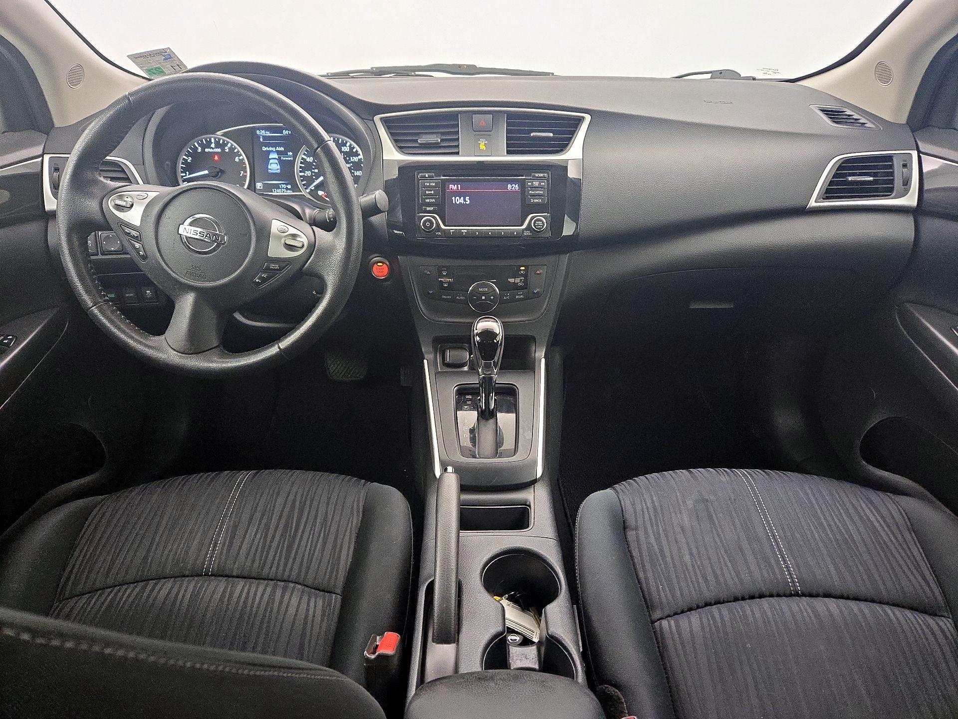 Thumbnail: 2018 Nissan Sentra - 9