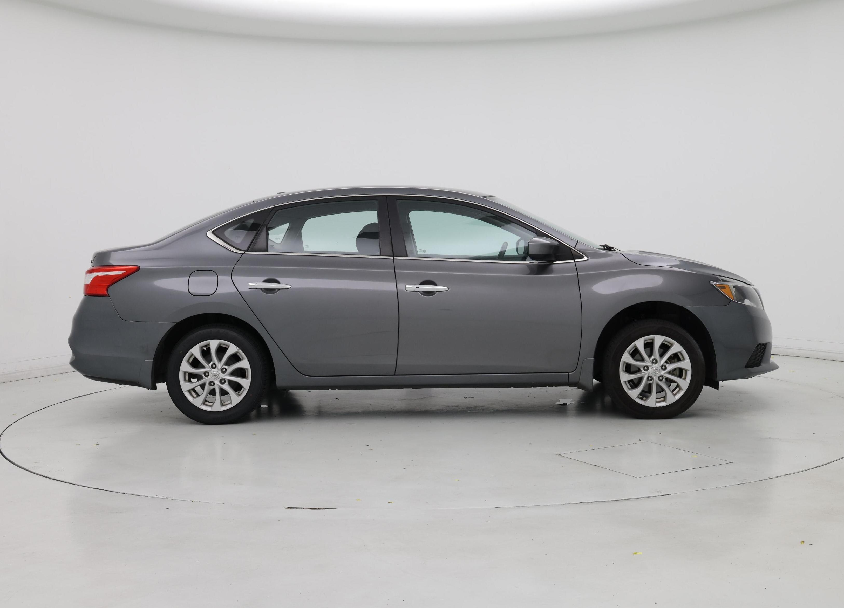 Thumbnail: 2018 Nissan Sentra - 7