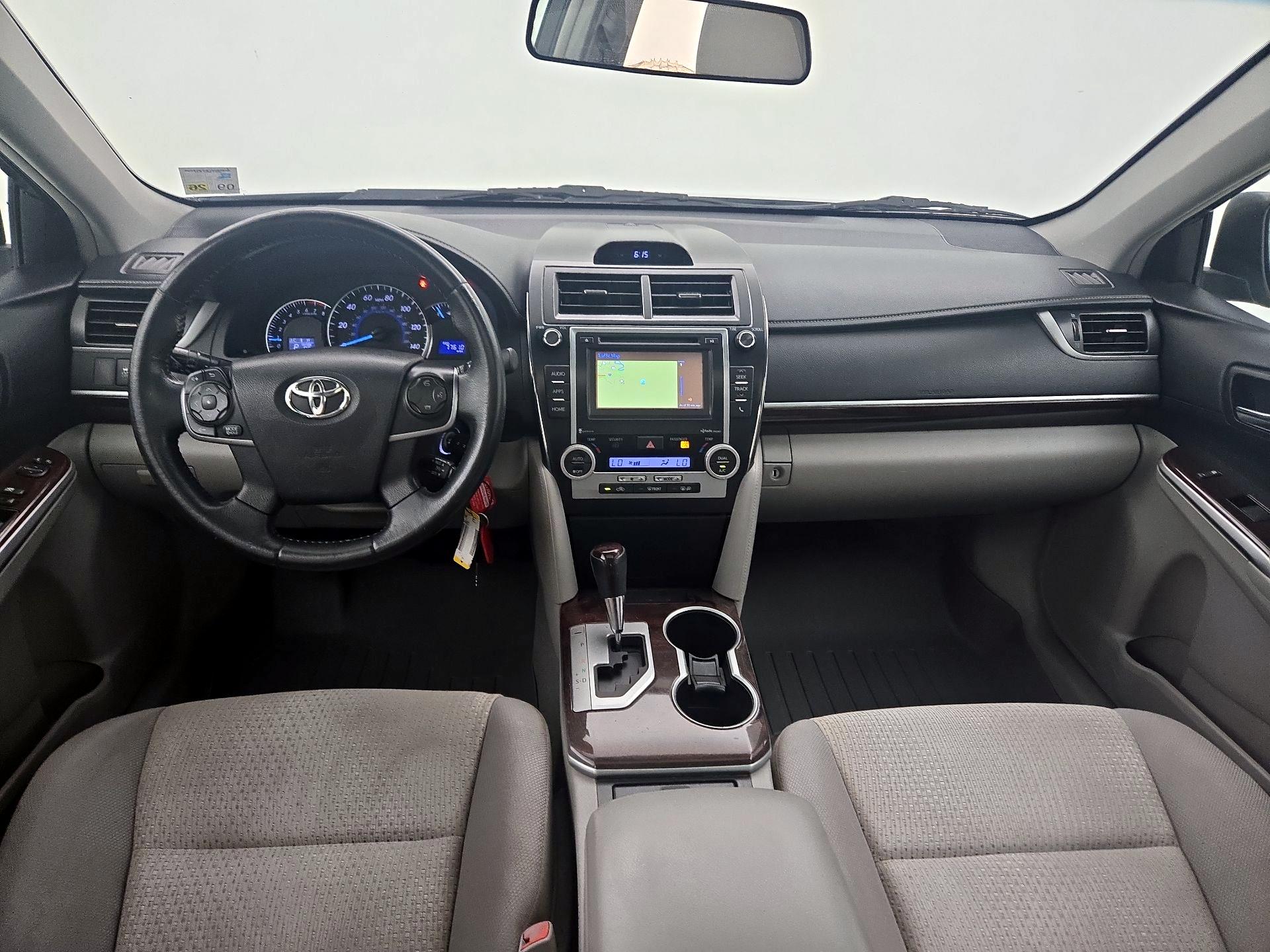 Thumbnail: 2014 Toyota Camry - 9