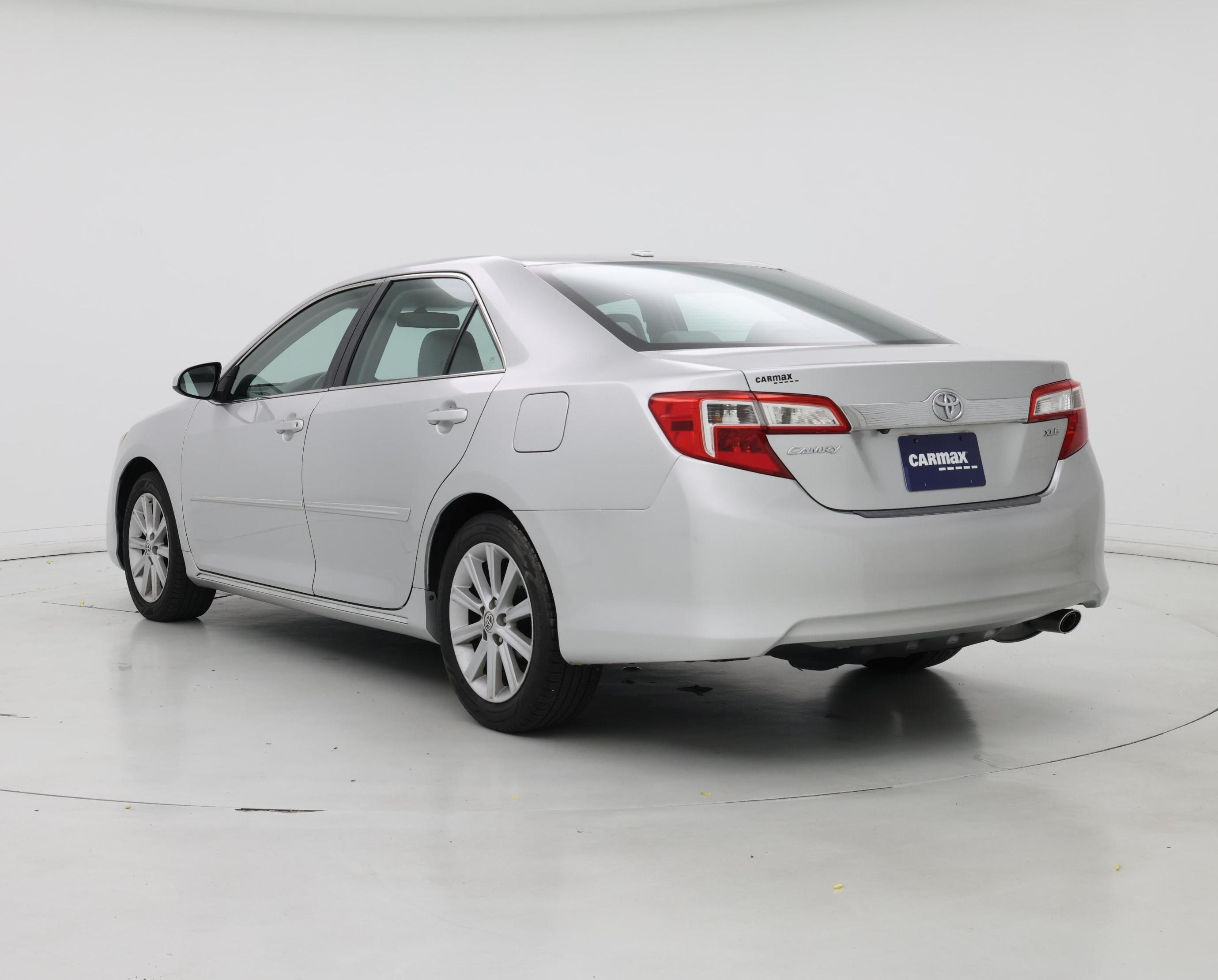 Thumbnail: 2014 Toyota Camry - 2