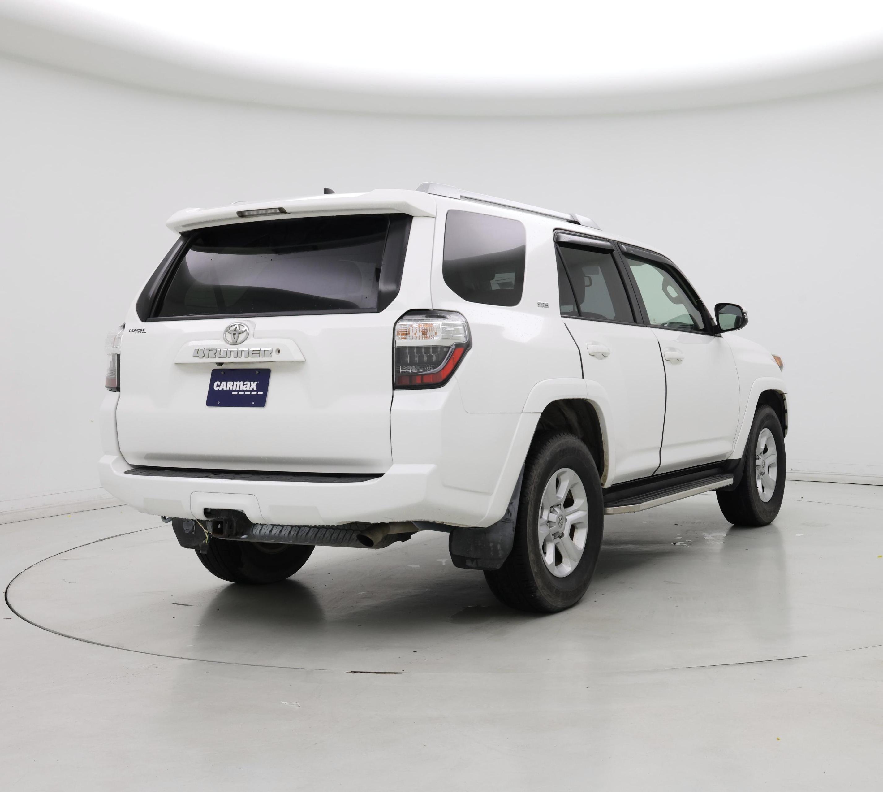 Thumbnail: 2018 Toyota 4Runner - 8