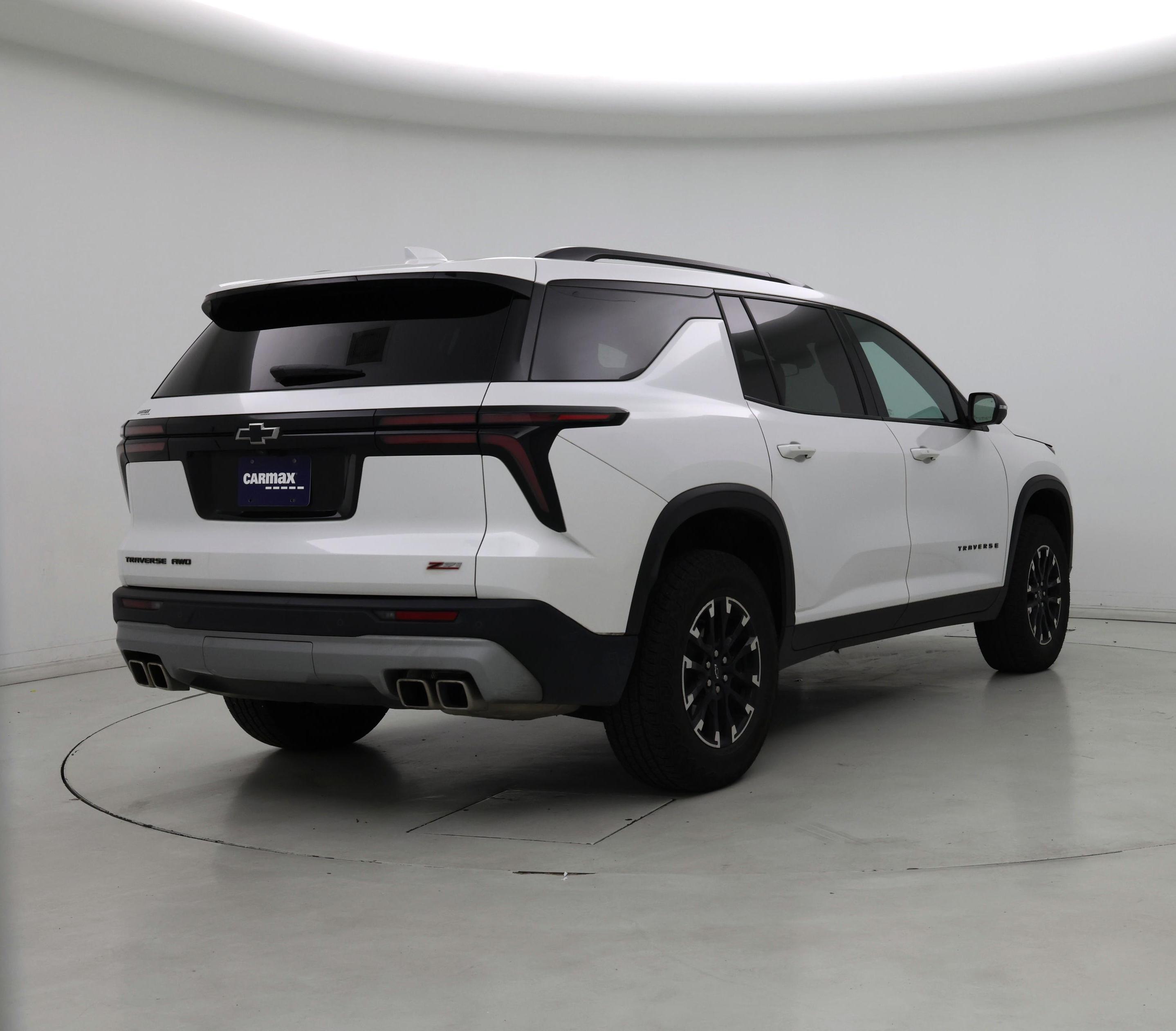 Thumbnail: 2025 Chevrolet Traverse - 8