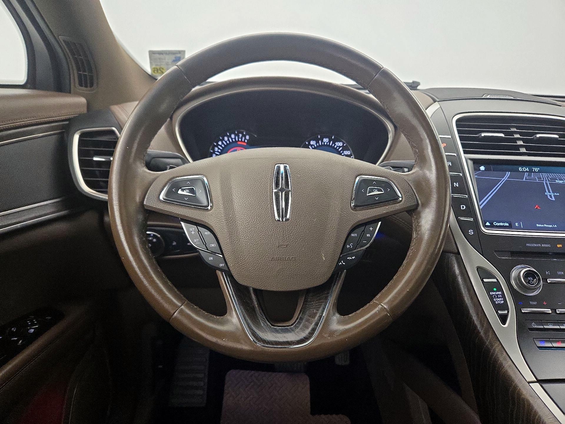 Thumbnail: 2016 Lincoln MKX - 10