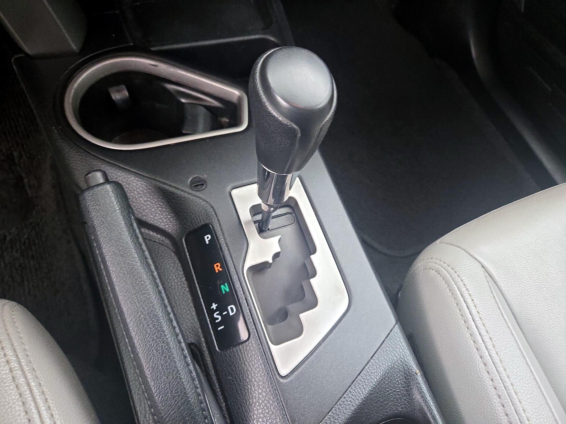 Thumbnail: 2016 Toyota RAV4 - 17