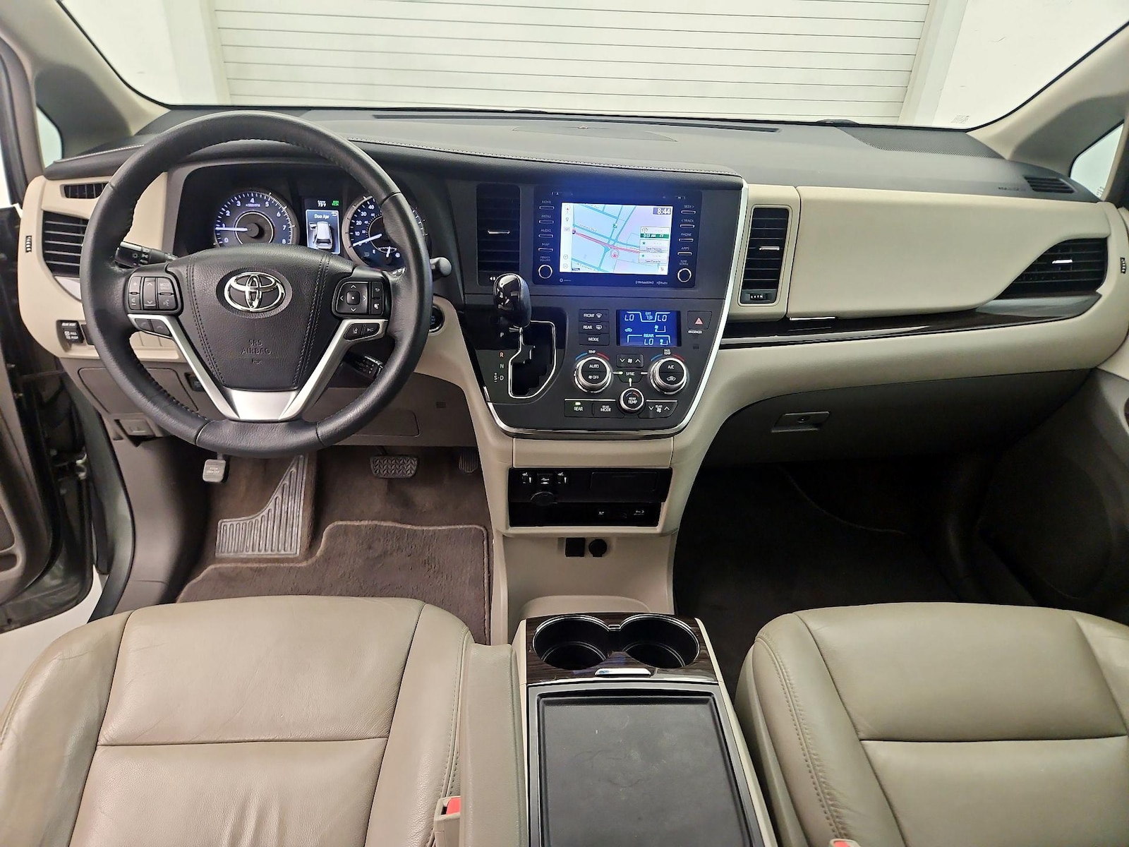 2018 Toyota Sienna XLE Premium - Photo 10