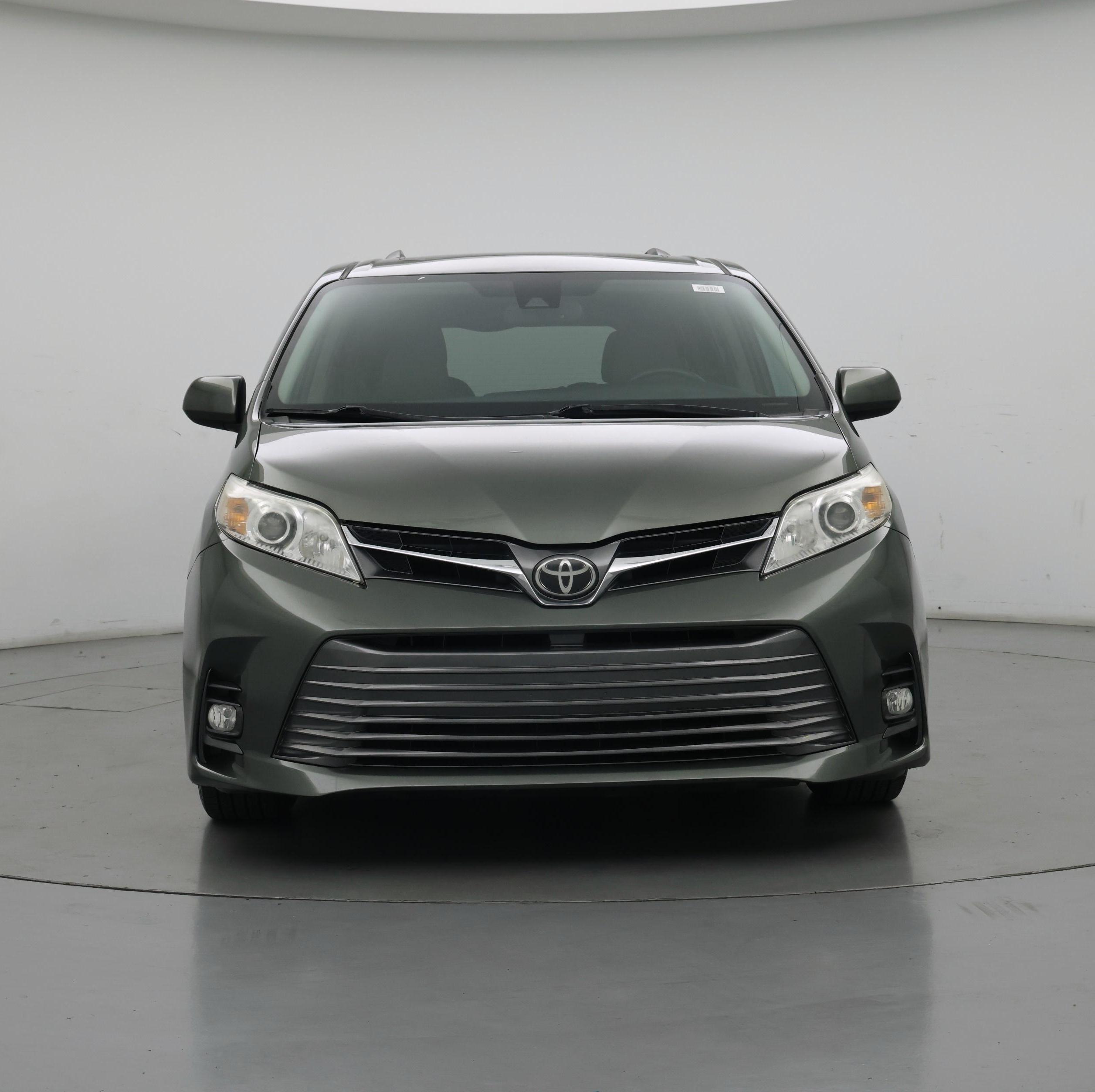 Thumbnail: 2018 Toyota Sienna - 5