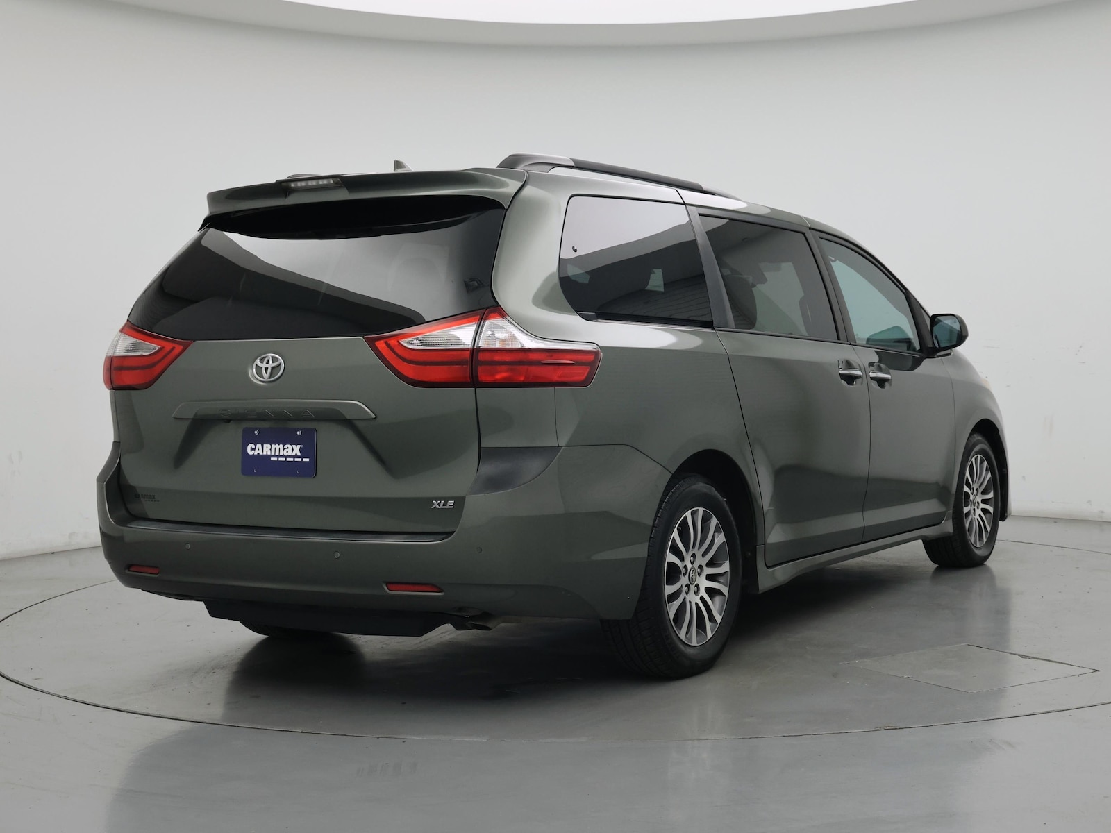 2018 Toyota Sienna XLE Premium - Photo 9