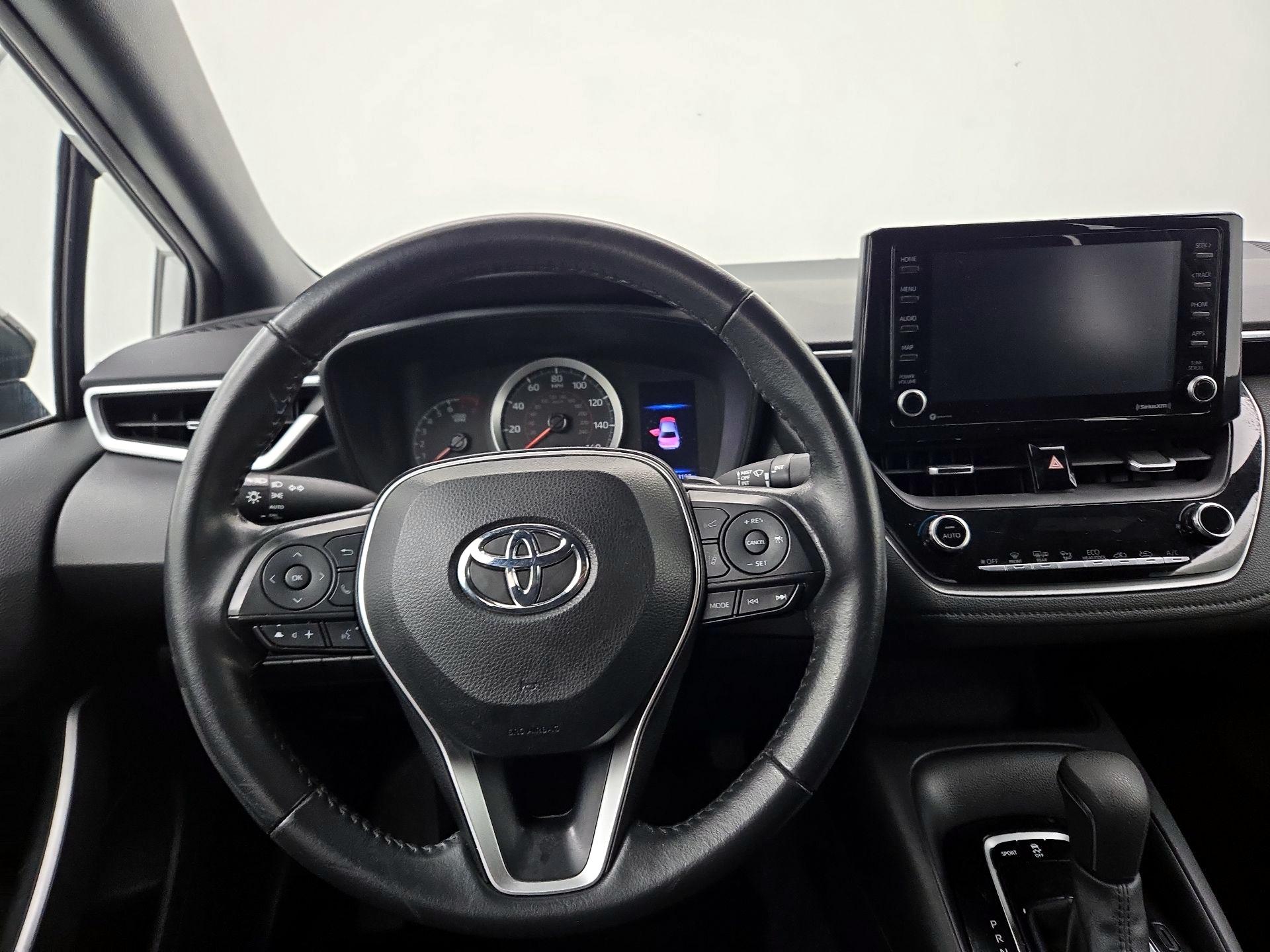 Thumbnail: 2022 Toyota Corolla - 10