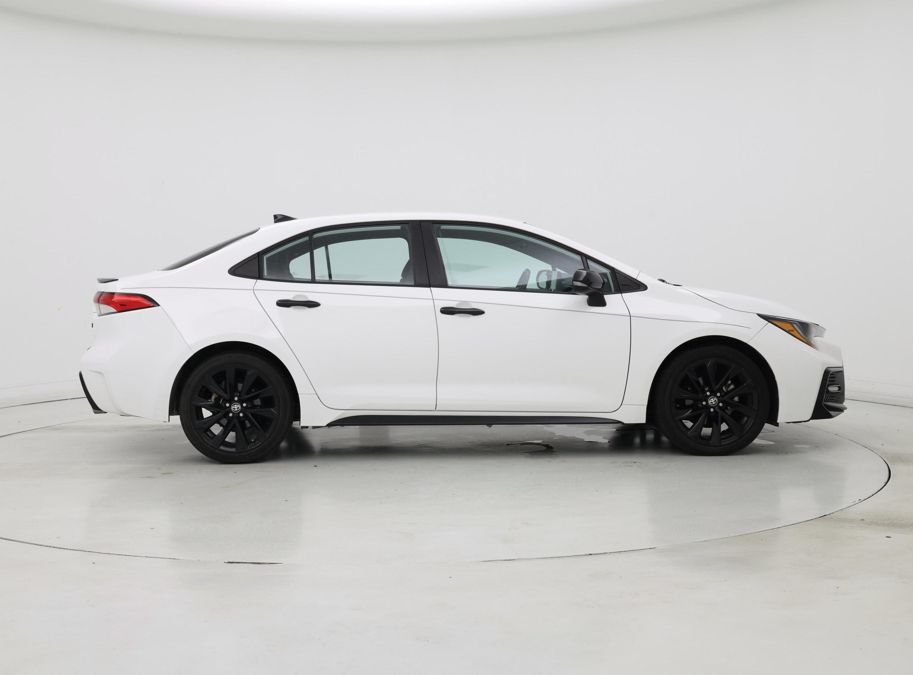 Thumbnail: 2022 Toyota Corolla - 7