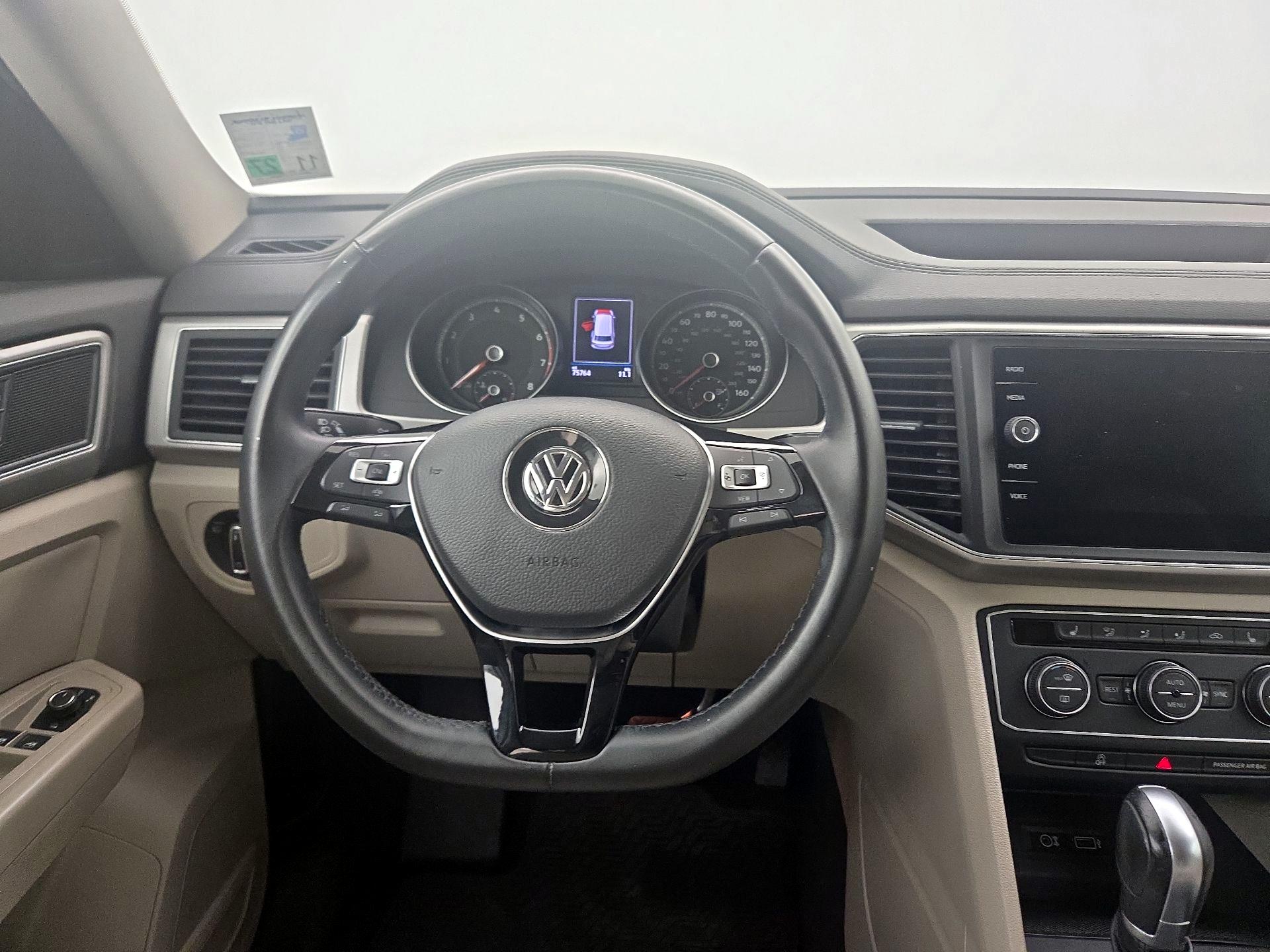 Thumbnail: 2019 Volkswagen Atlas - 10