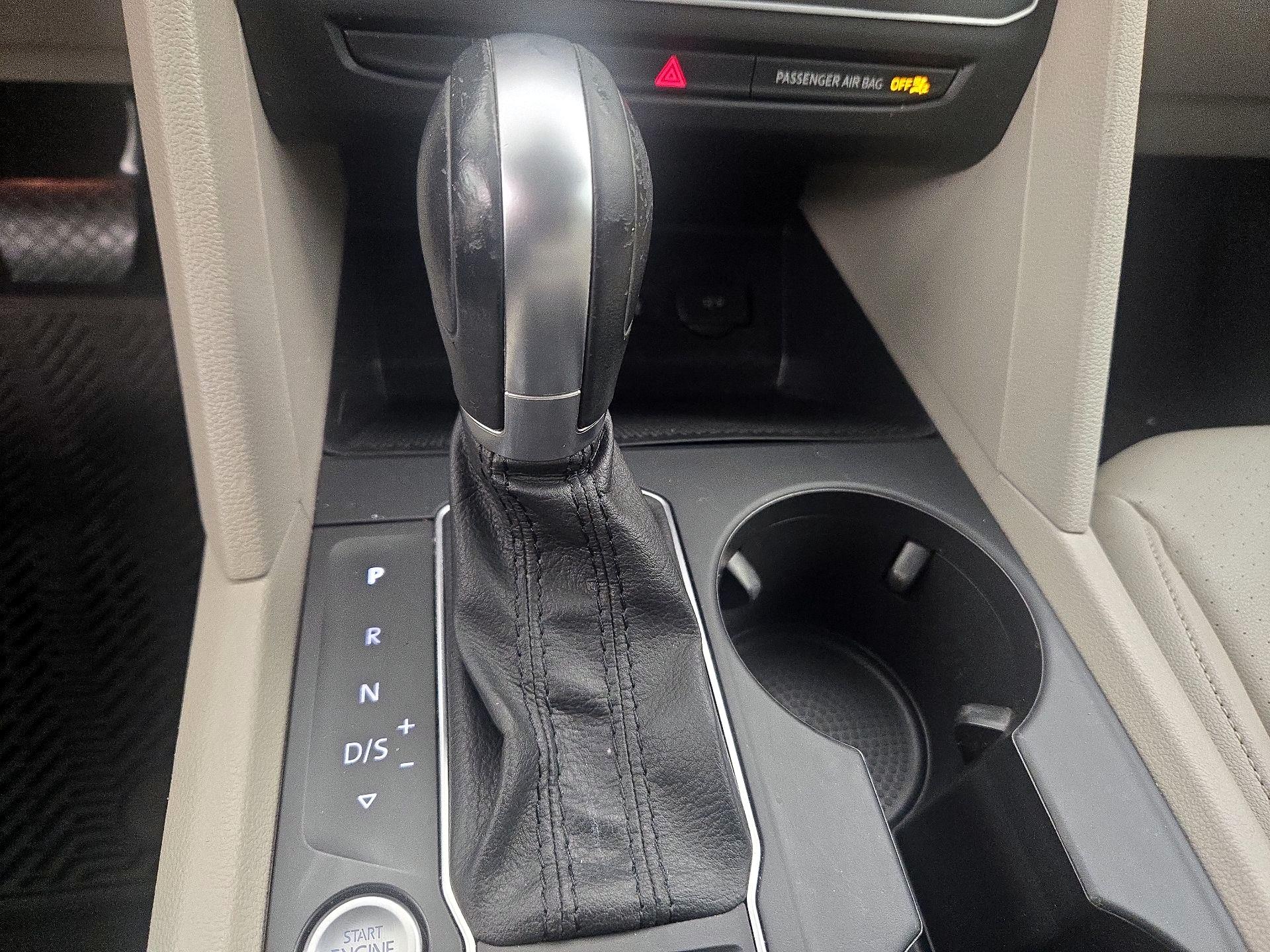 Thumbnail: 2019 Volkswagen Atlas - 17