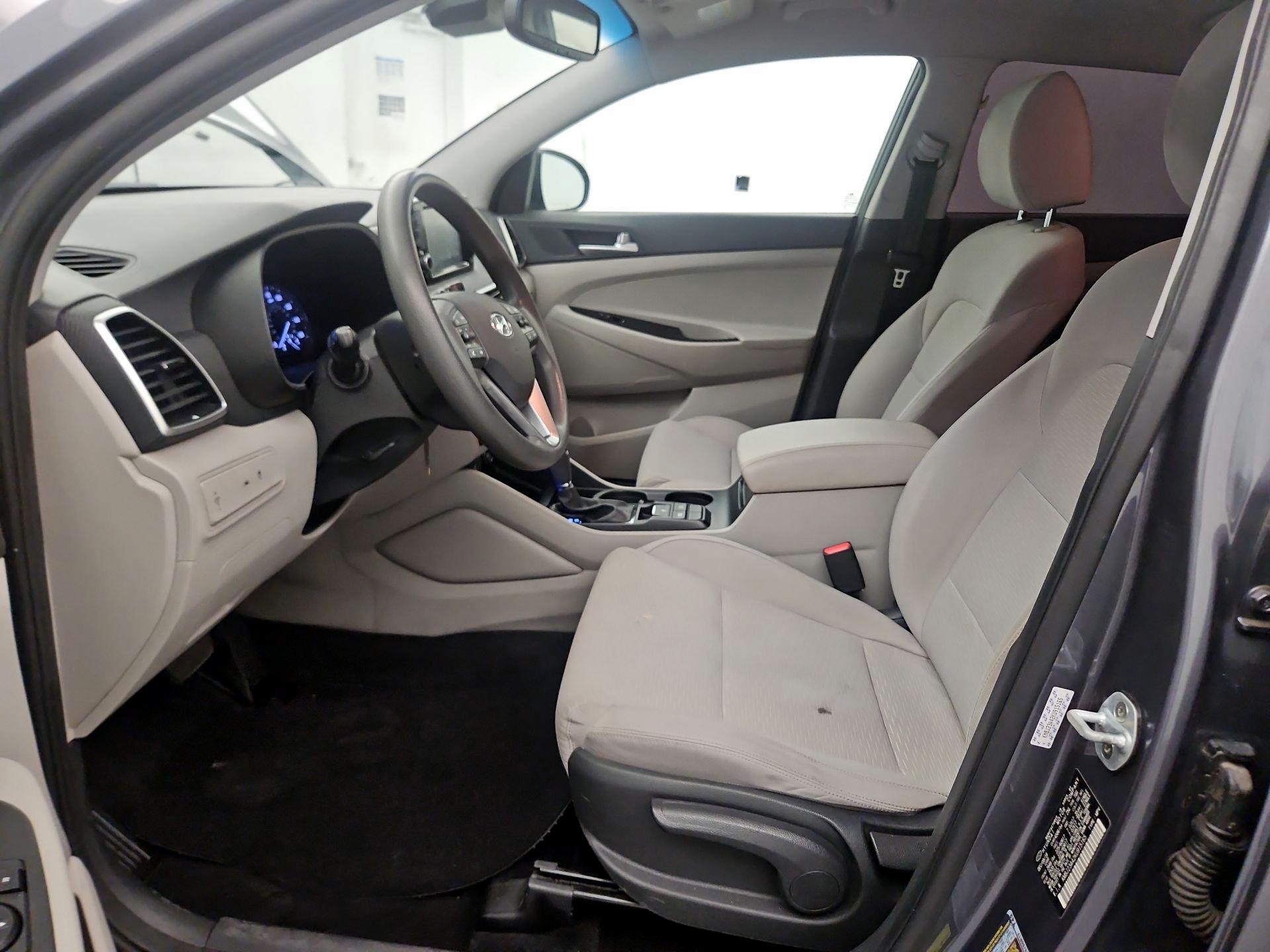 Thumbnail: 2019 Hyundai Tucson - 9