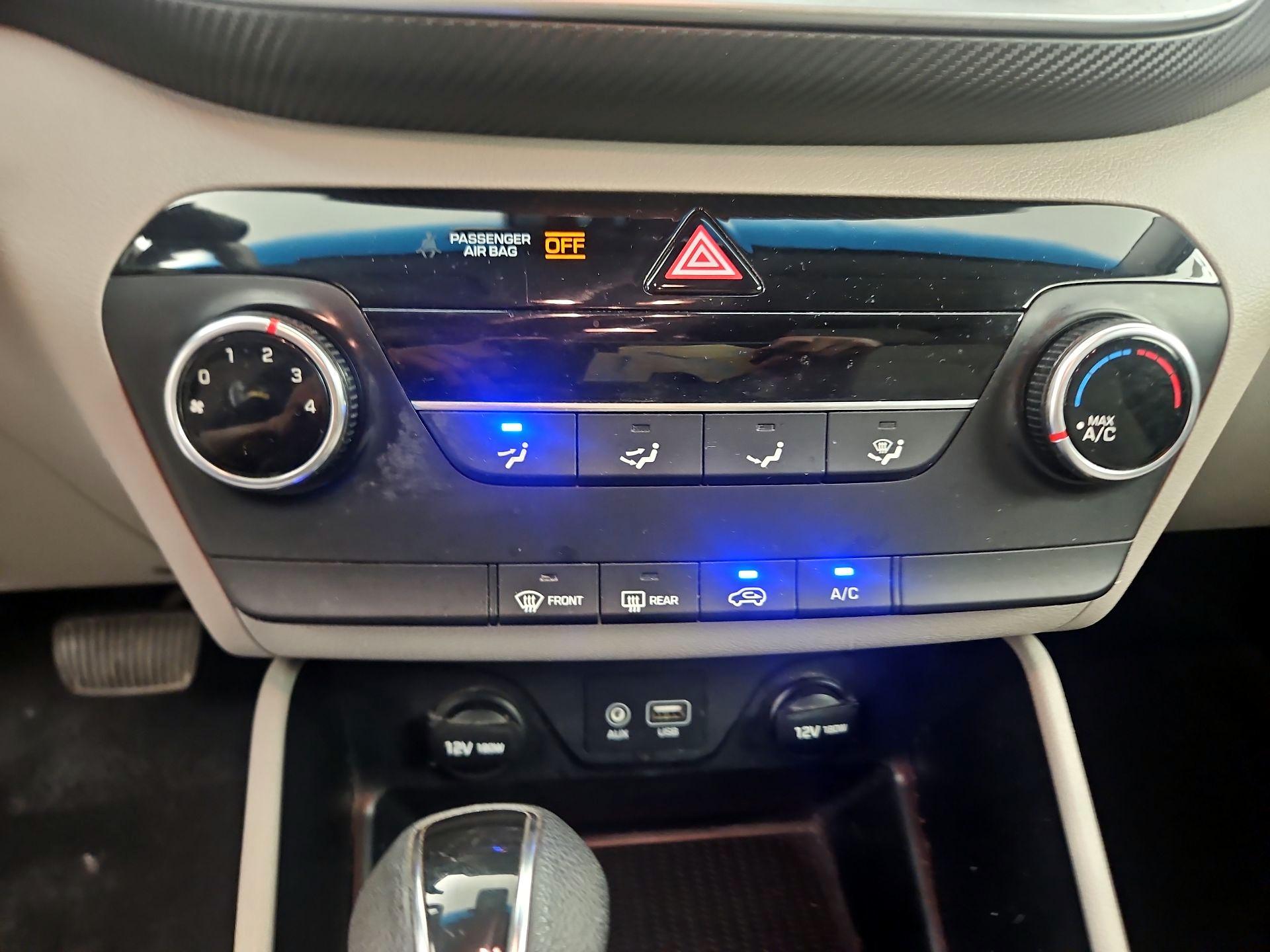 Thumbnail: 2019 Hyundai Tucson - 14