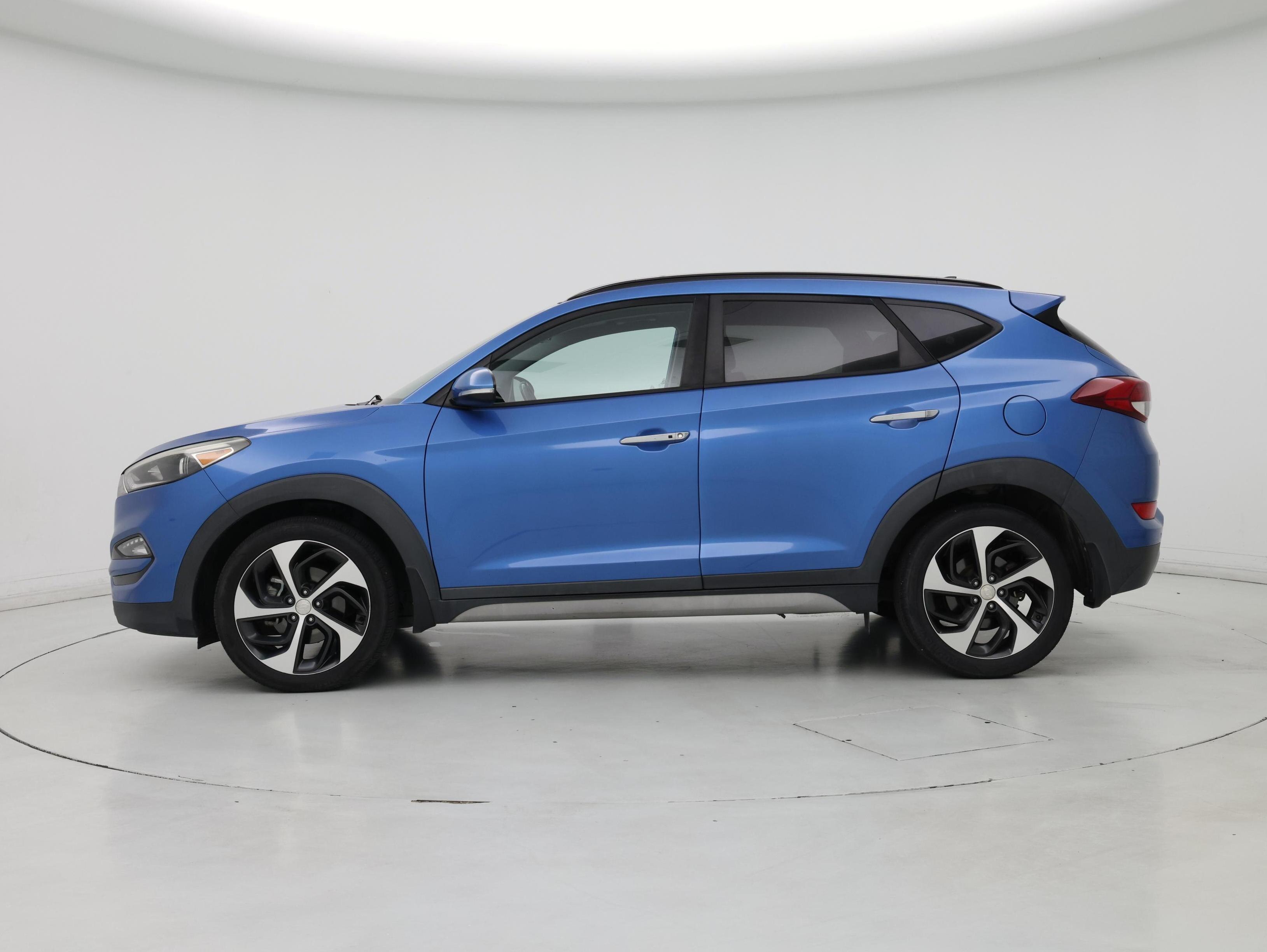 Thumbnail: 2018 Hyundai Tucson - 3