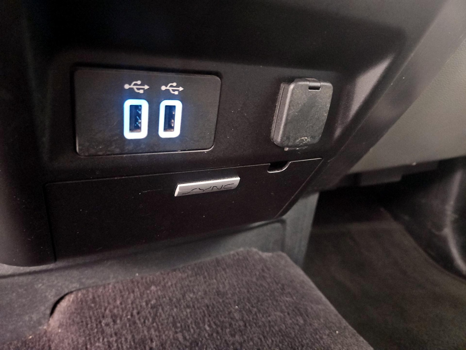 2017 Ford F-150 XLT - Photo 20