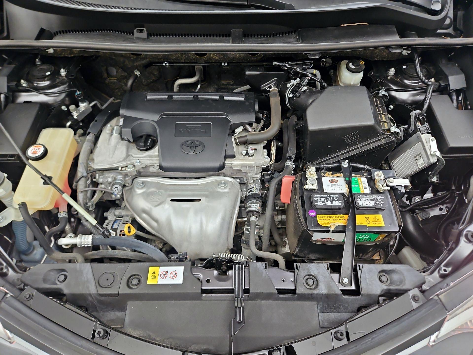 Thumbnail: 2018 Toyota RAV4 - 19