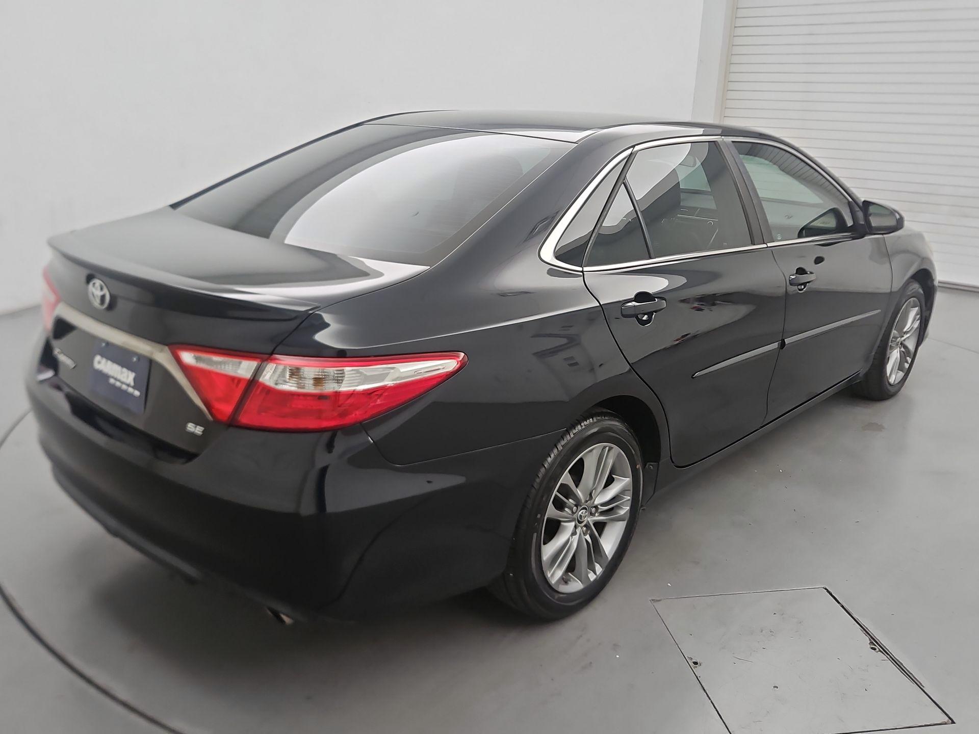 Thumbnail: 2015 Toyota Camry - 5