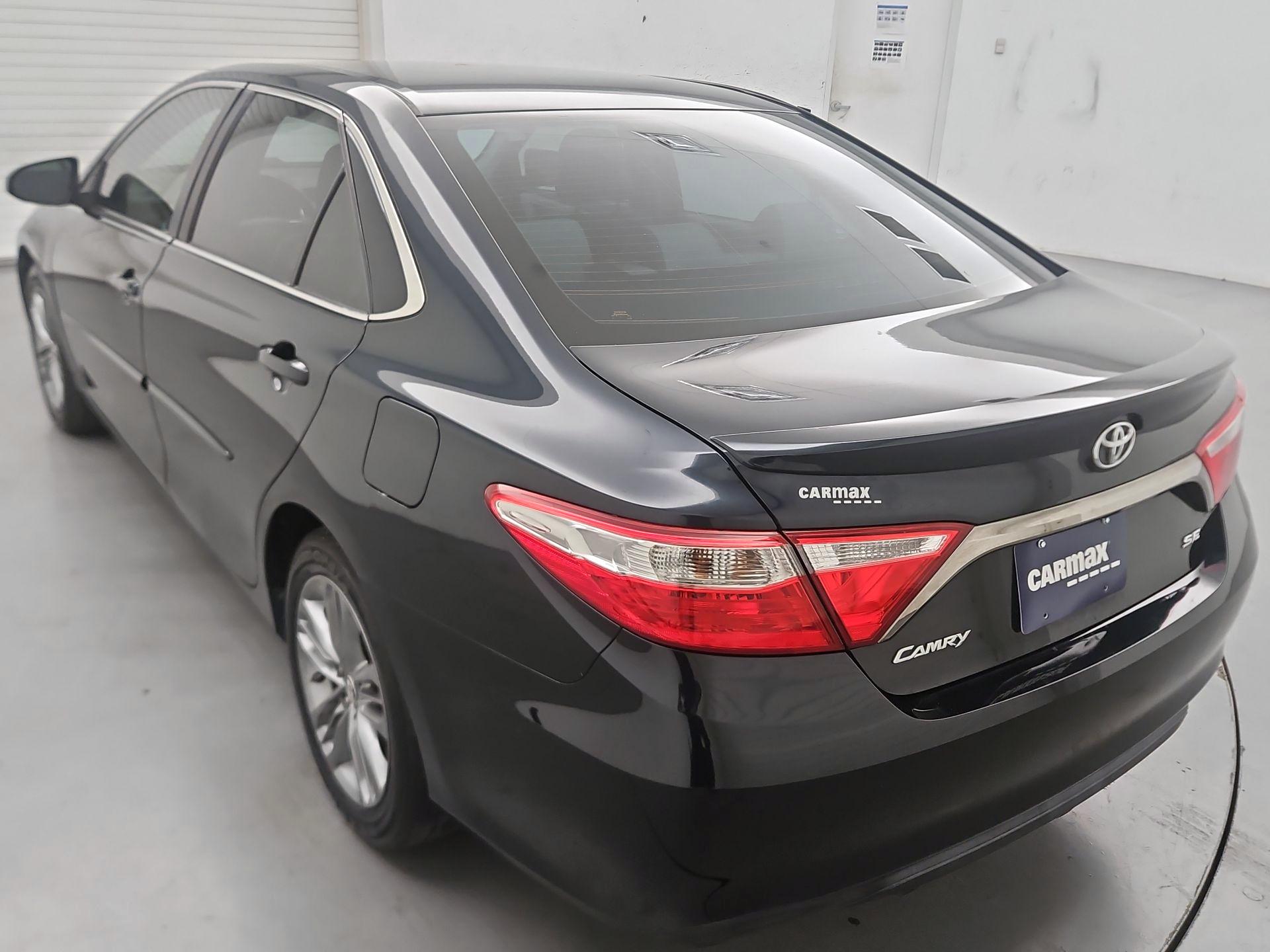 Thumbnail: 2015 Toyota Camry - 7