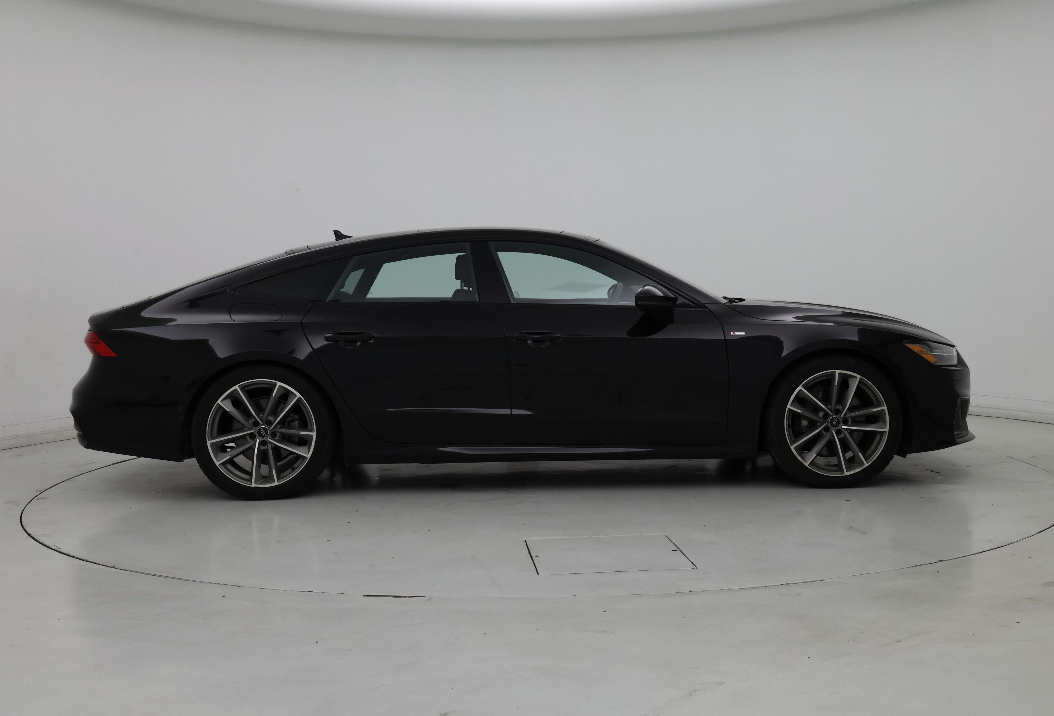 Thumbnail: 2020 Audi A7 - 7