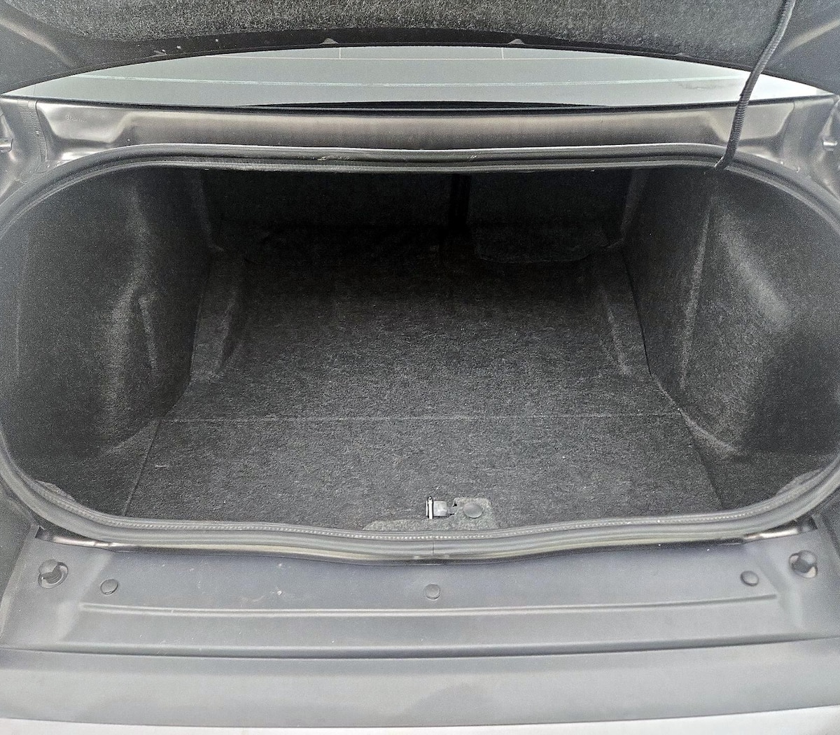 Trunk/Cargo (Seats Up)