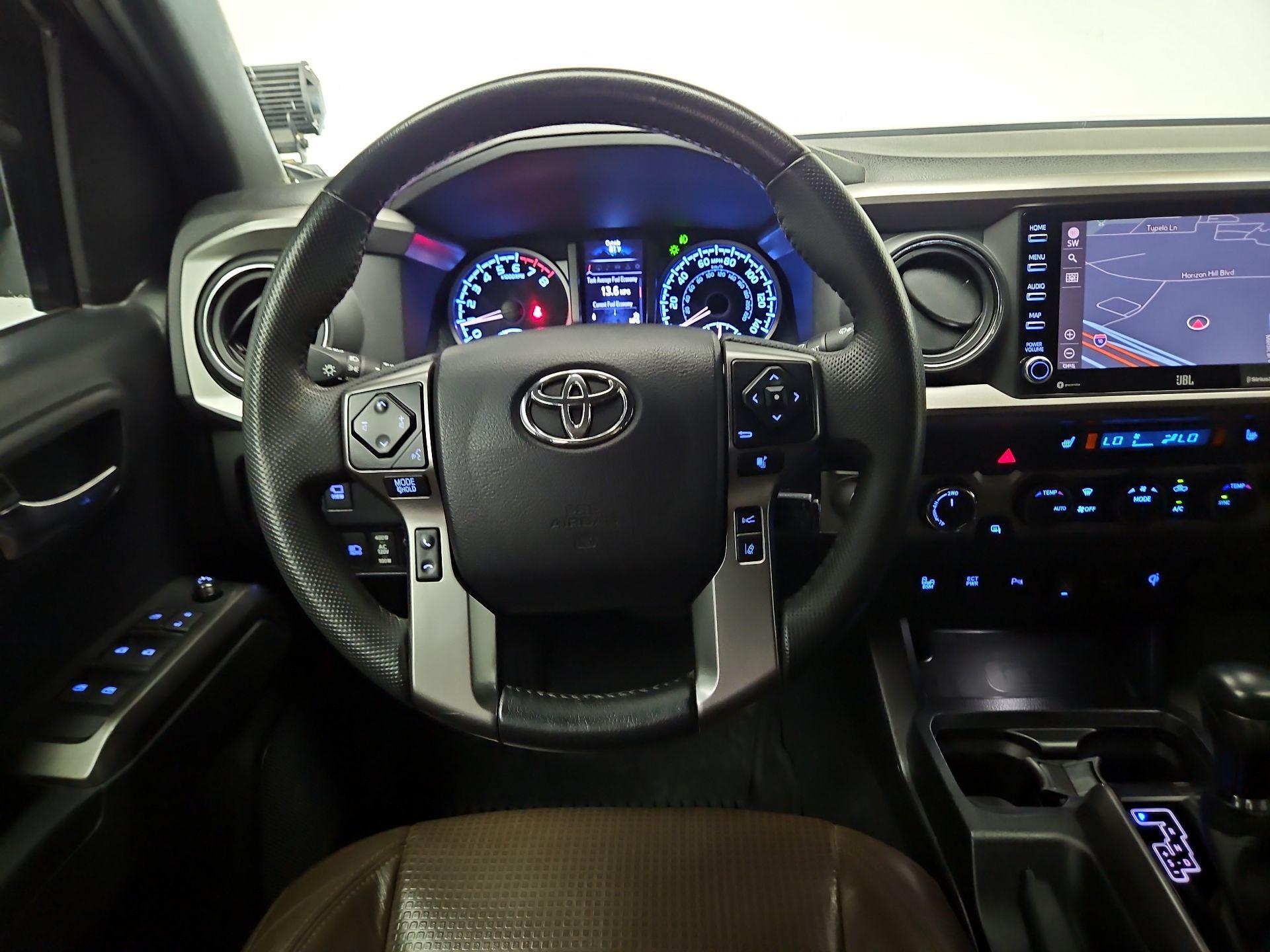 Thumbnail: 2020 Toyota Tacoma - 10