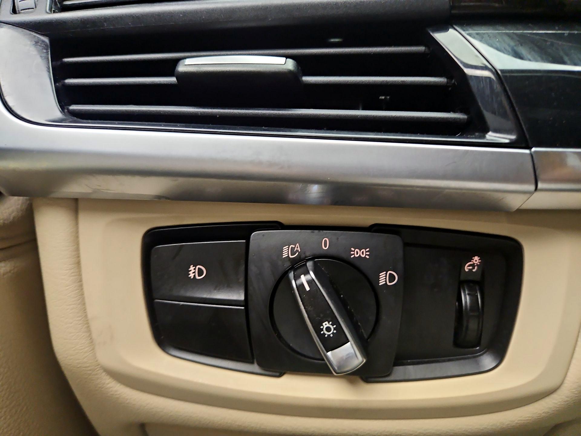 Thumbnail: 2016 BMW X5 - 11