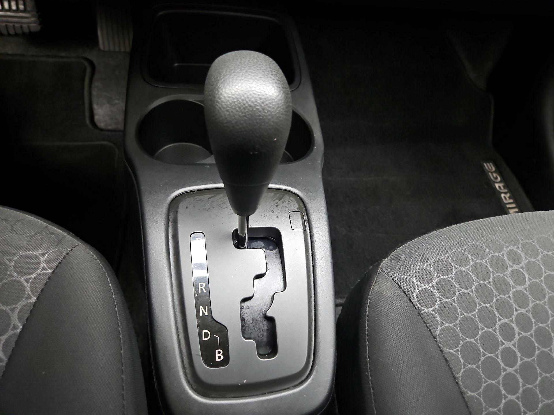 Thumbnail: 2015 Mitsubishi Mirage - 14