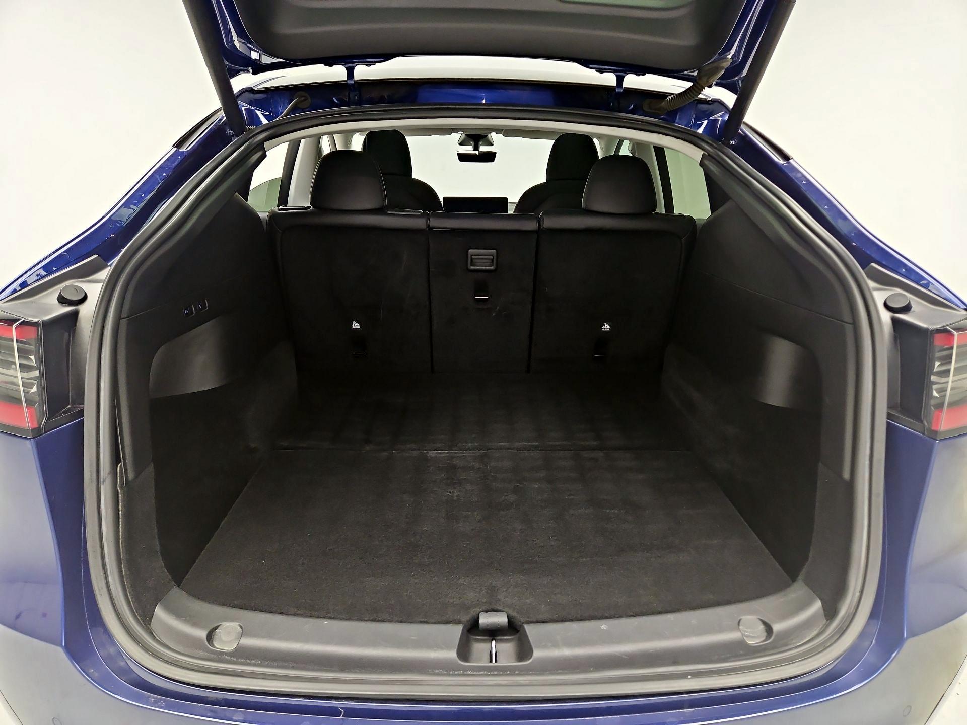 Thumbnail: 2021 Tesla Model Y - 18