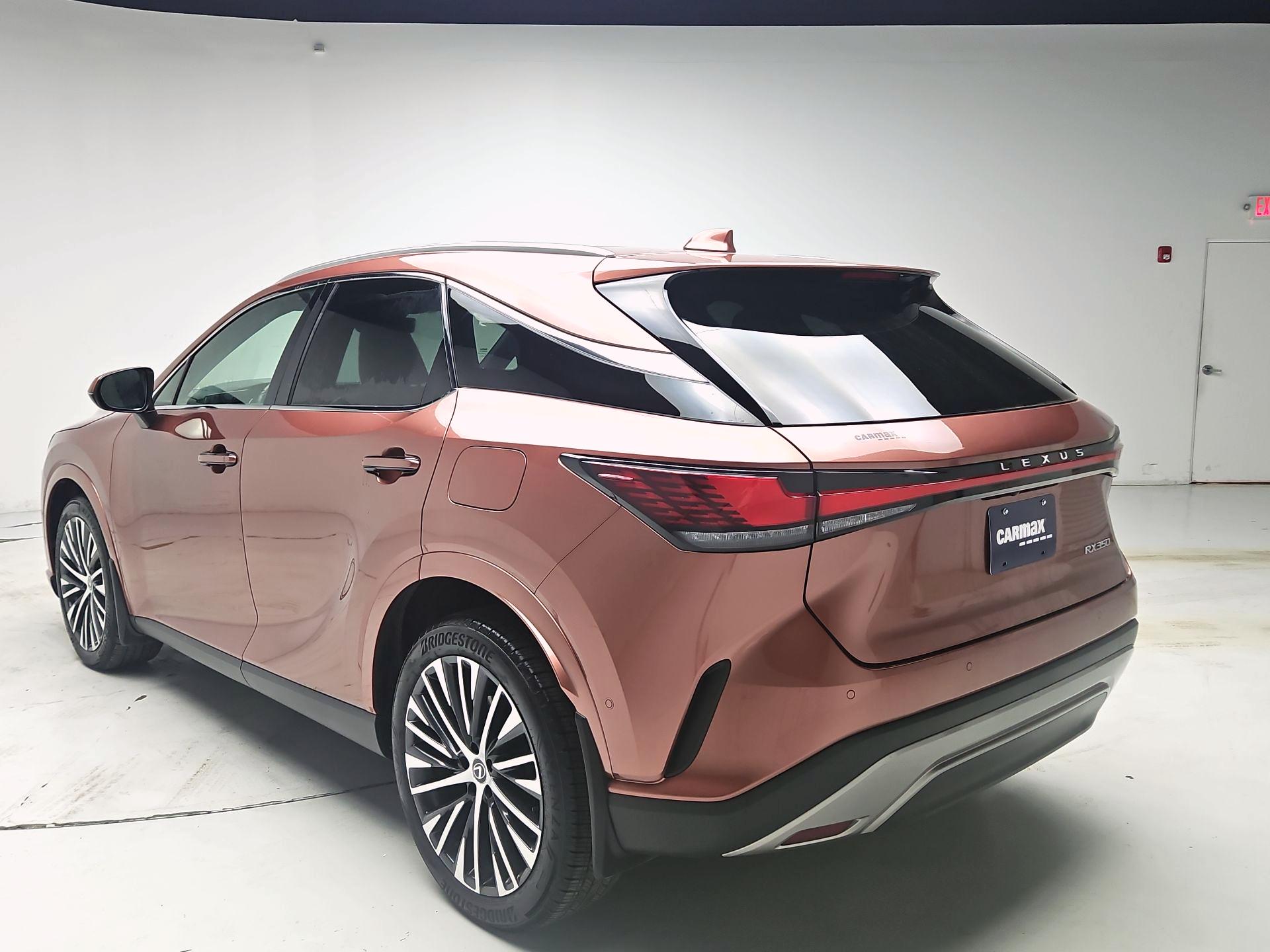Thumbnail: 2023 Lexus RX - 7