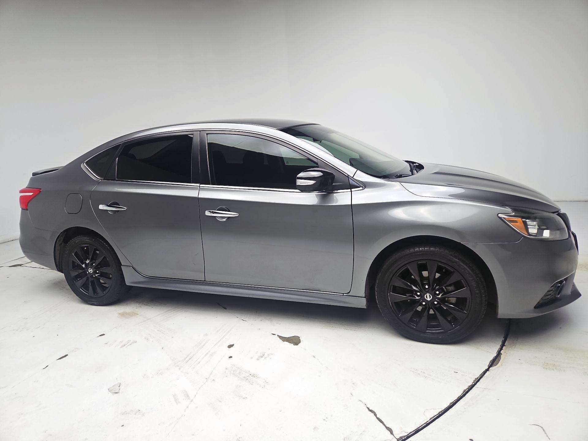 Thumbnail: 2018 Nissan Sentra - 4