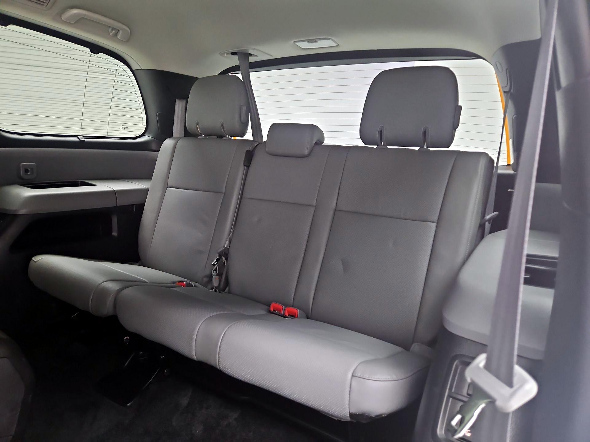Thumbnail: 2016 Toyota Sequoia - 19