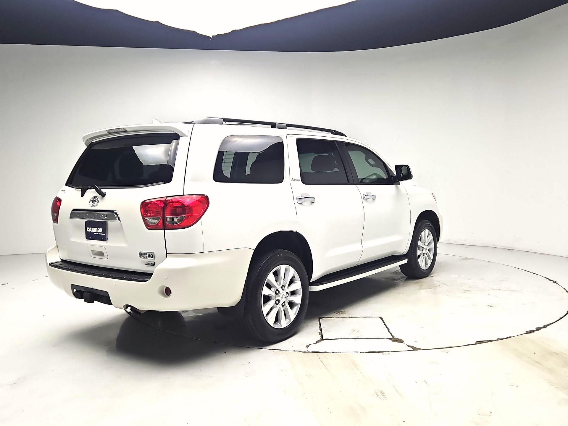 Thumbnail: 2016 Toyota Sequoia - 5