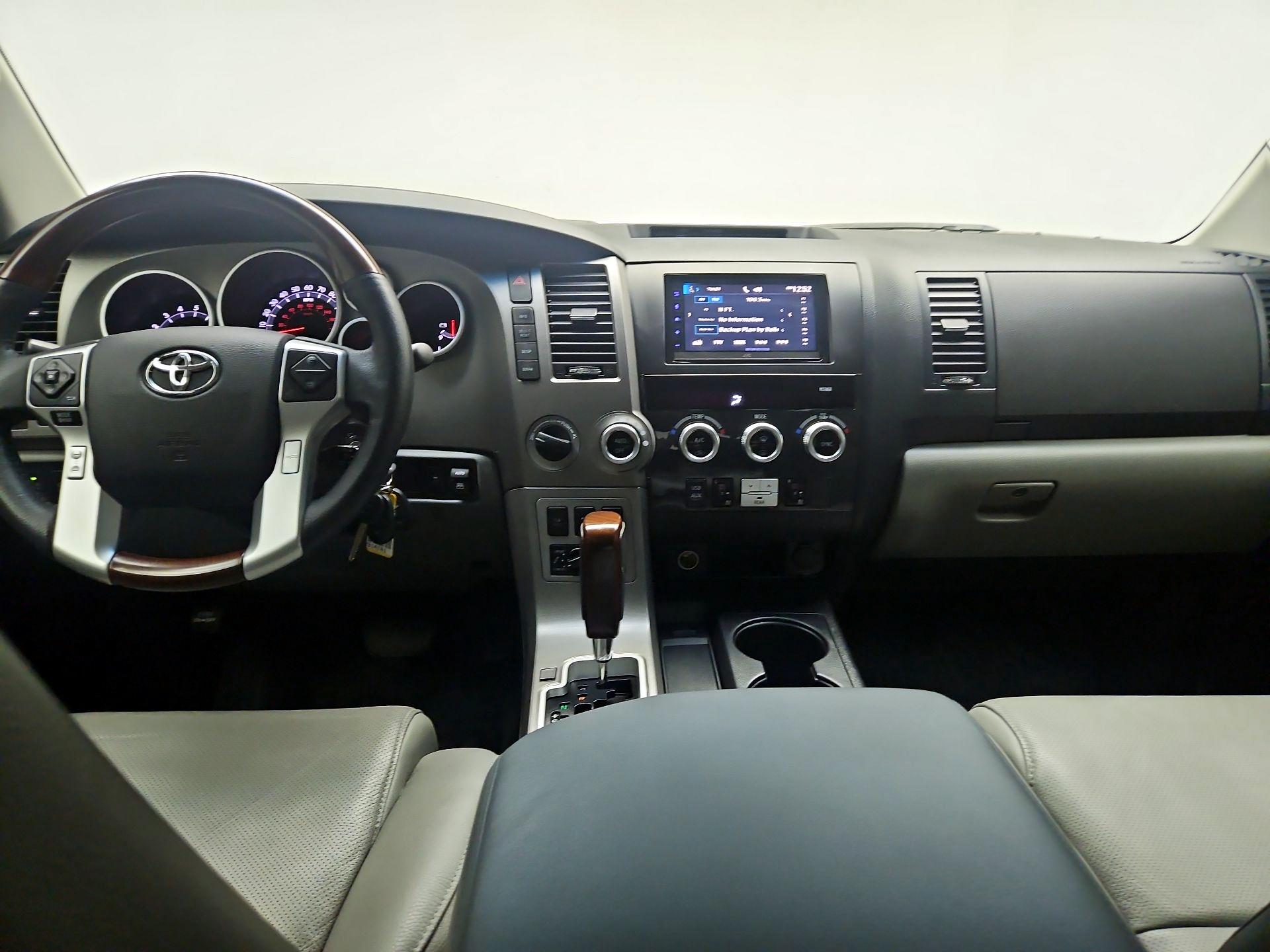 Thumbnail: 2016 Toyota Sequoia - 8
