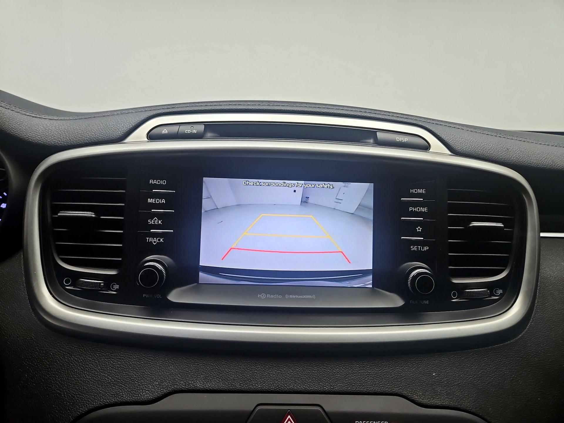 Thumbnail: 2019 Kia Sorento - 14