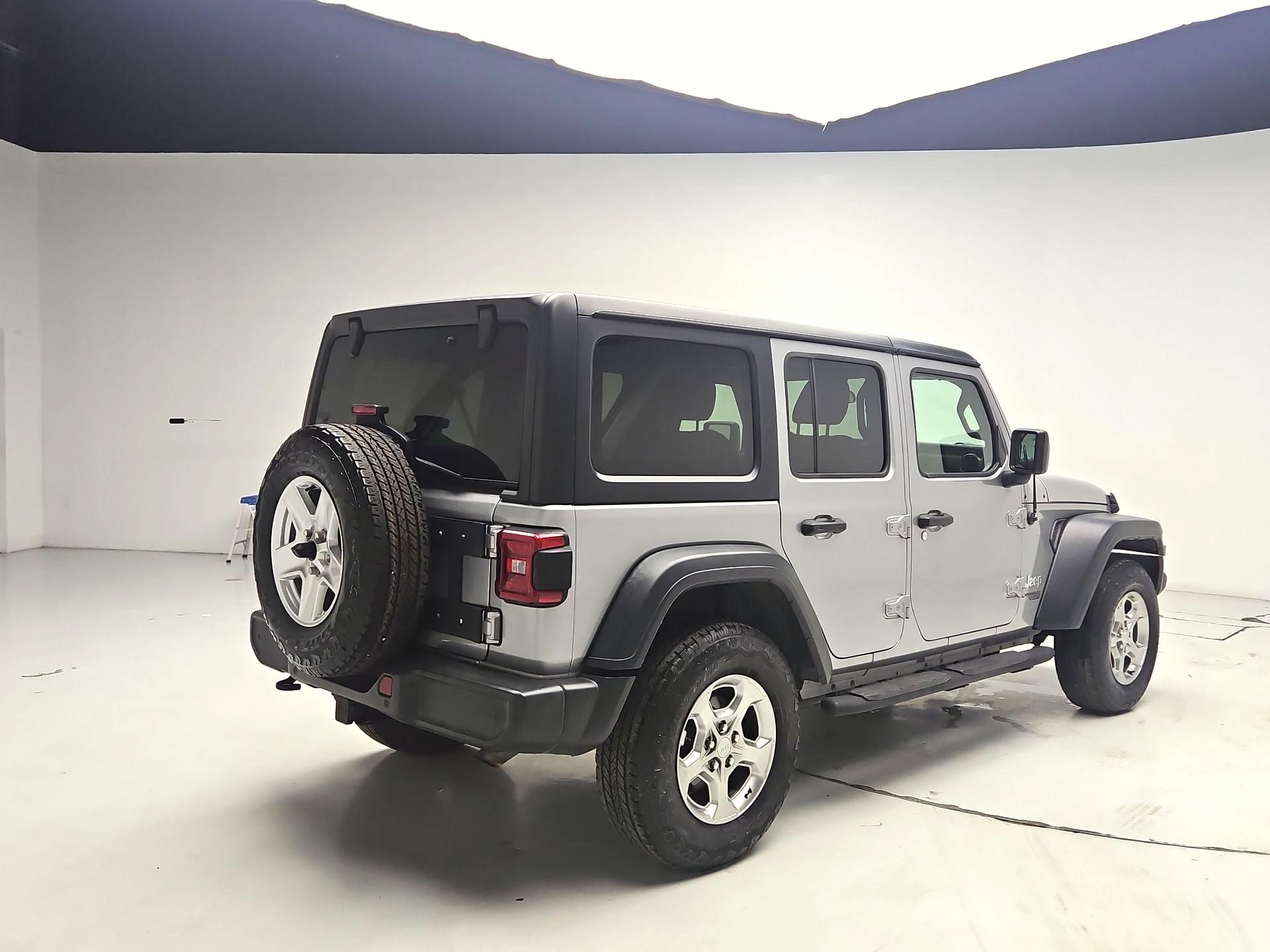 Thumbnail: 2018 Jeep Wrangler - 5