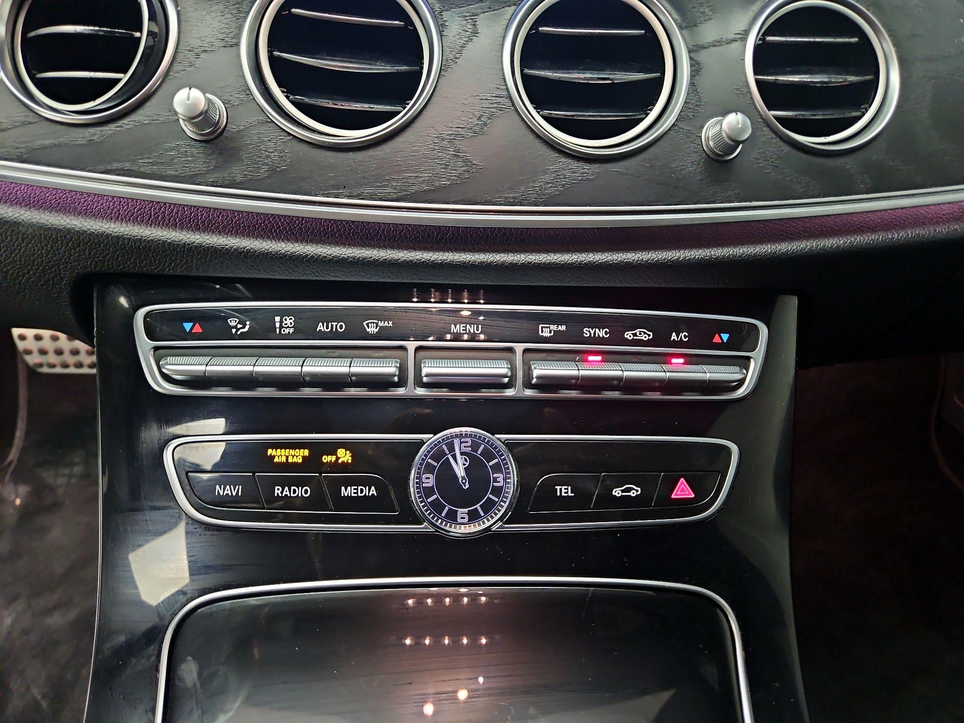 Thumbnail: 2017 Mercedes-Benz E-Class - 15