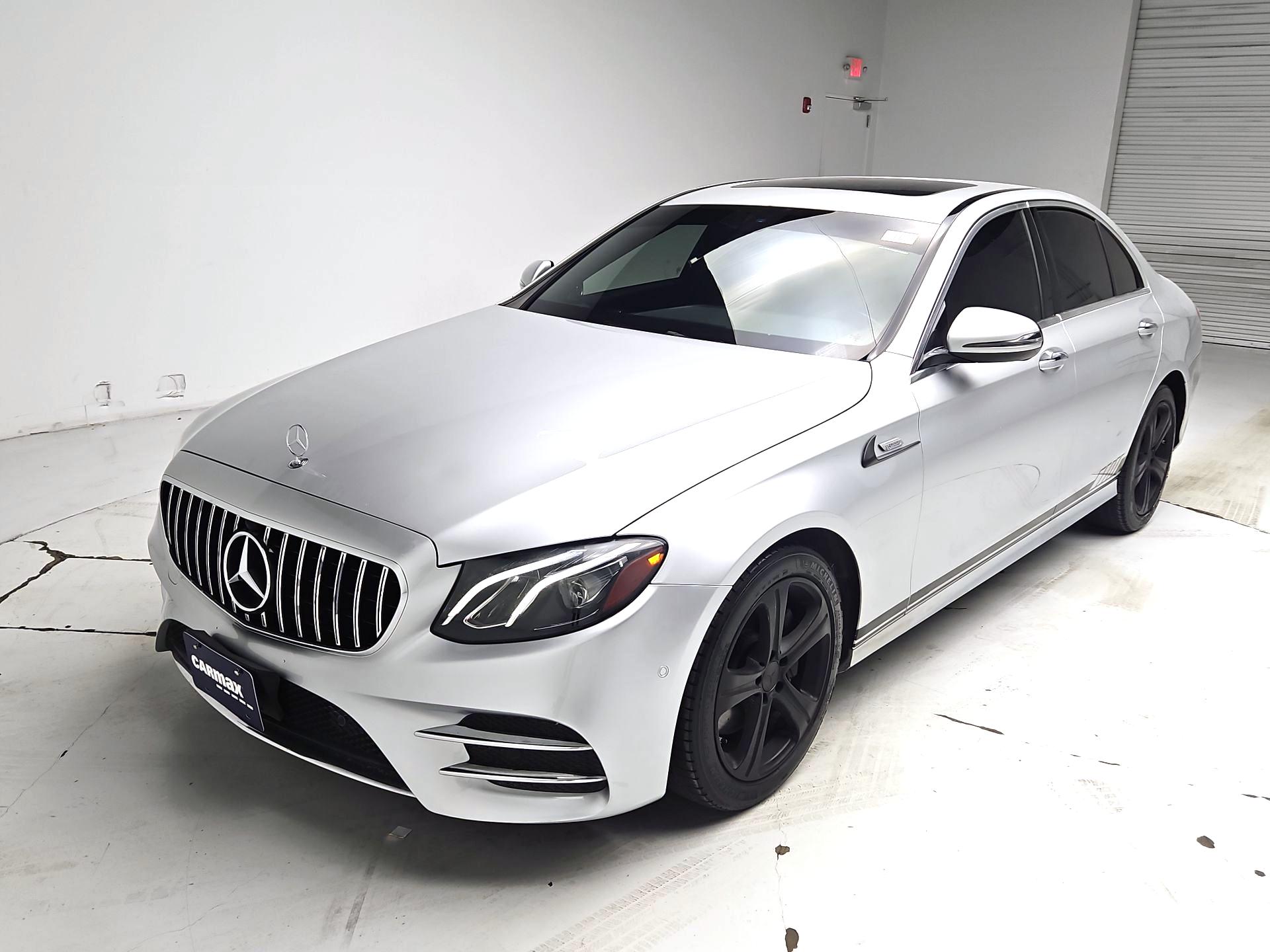 Thumbnail: 2017 Mercedes-Benz E-Class - 3